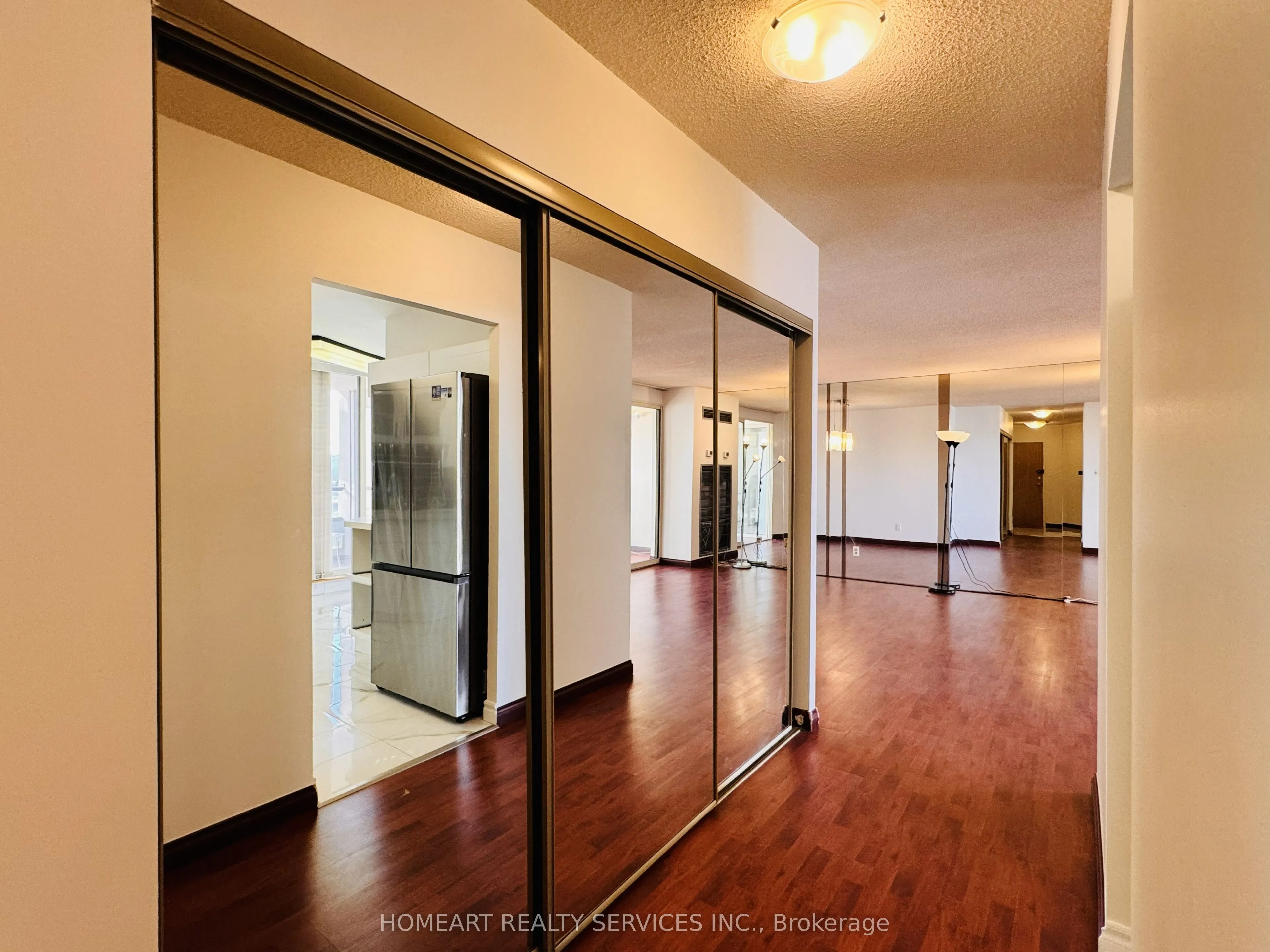 175 Bamburgh Circle #1018