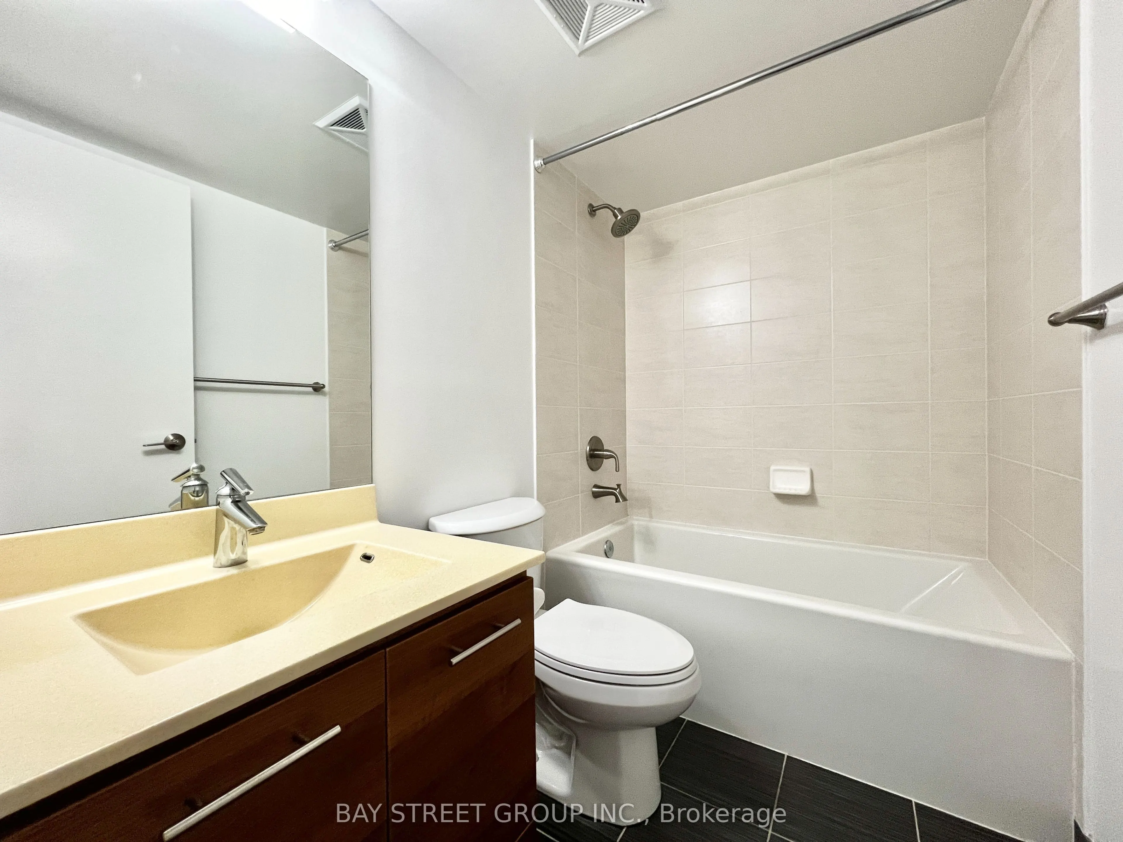 125 Village Green Square #2305