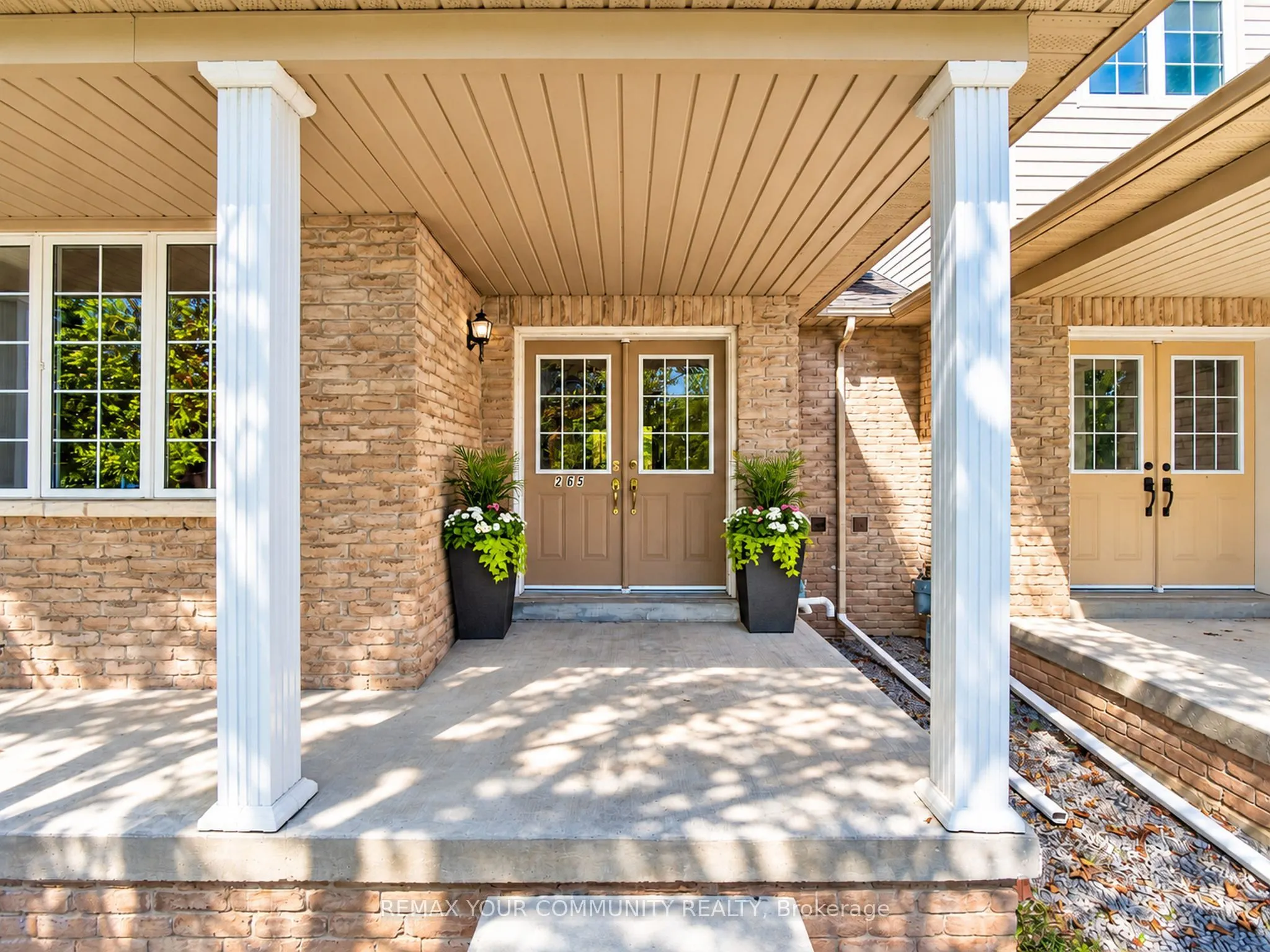 265 Sprucewood Crescent