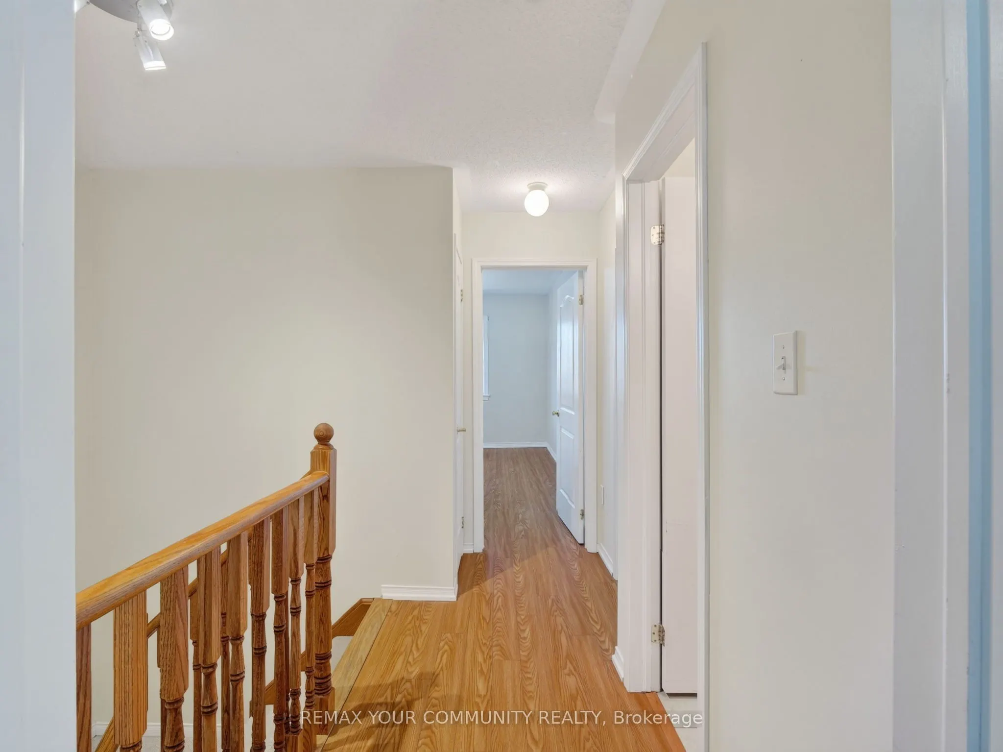 265 Sprucewood Crescent