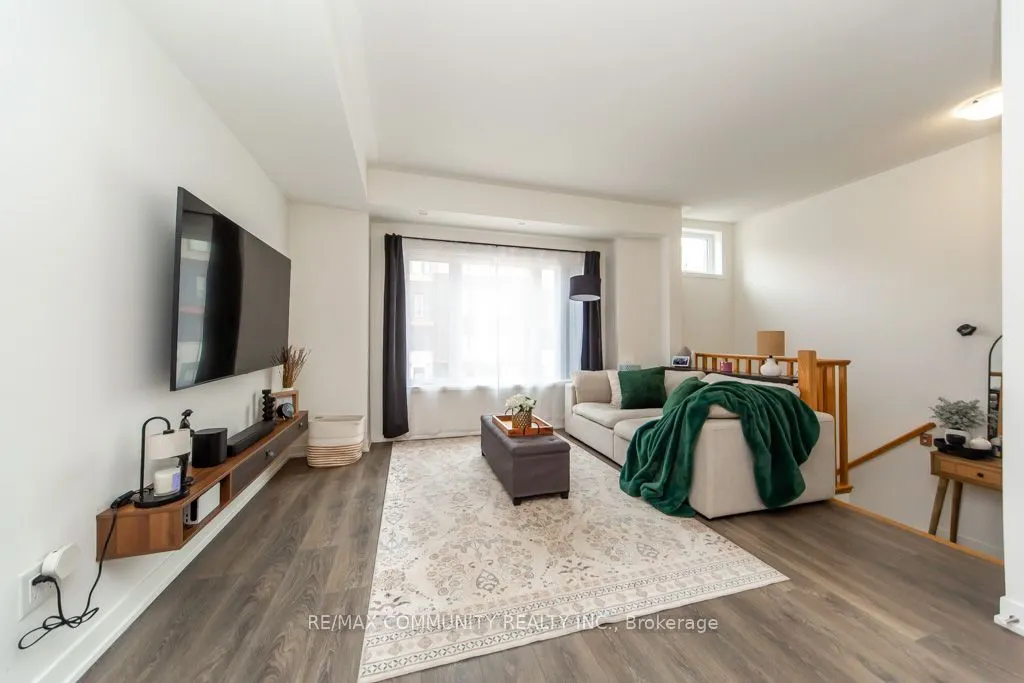 1525 Kingston Road #103