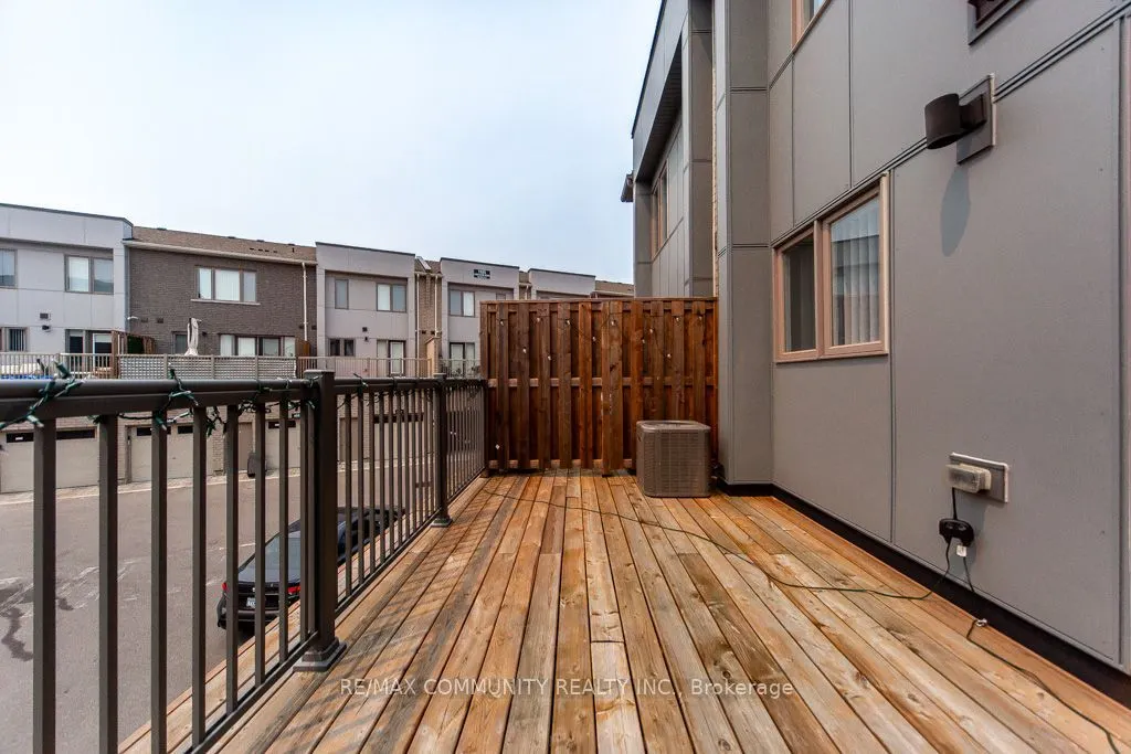 1525 Kingston Road #103