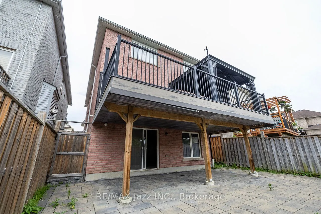 30 Lloydminster Avenue