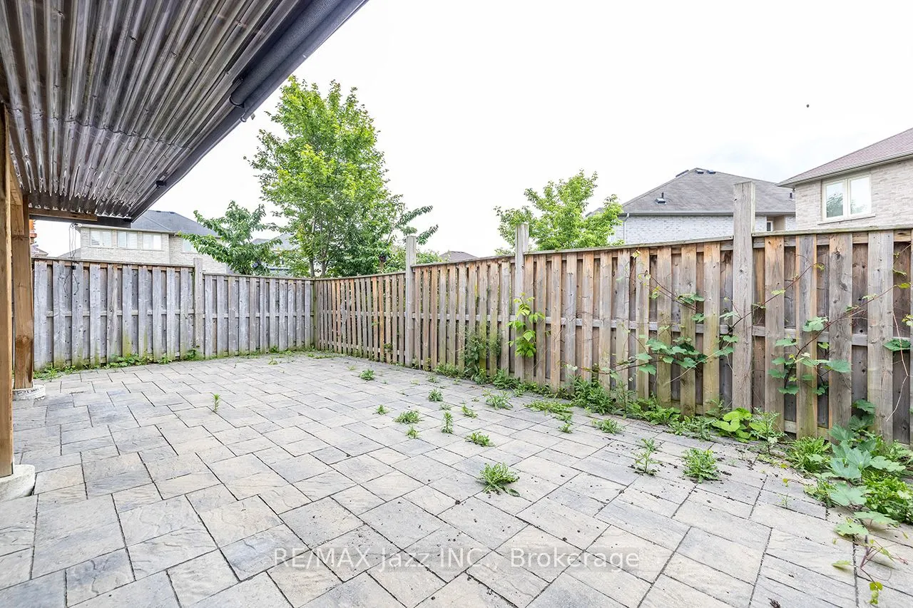 30 Lloydminster Avenue