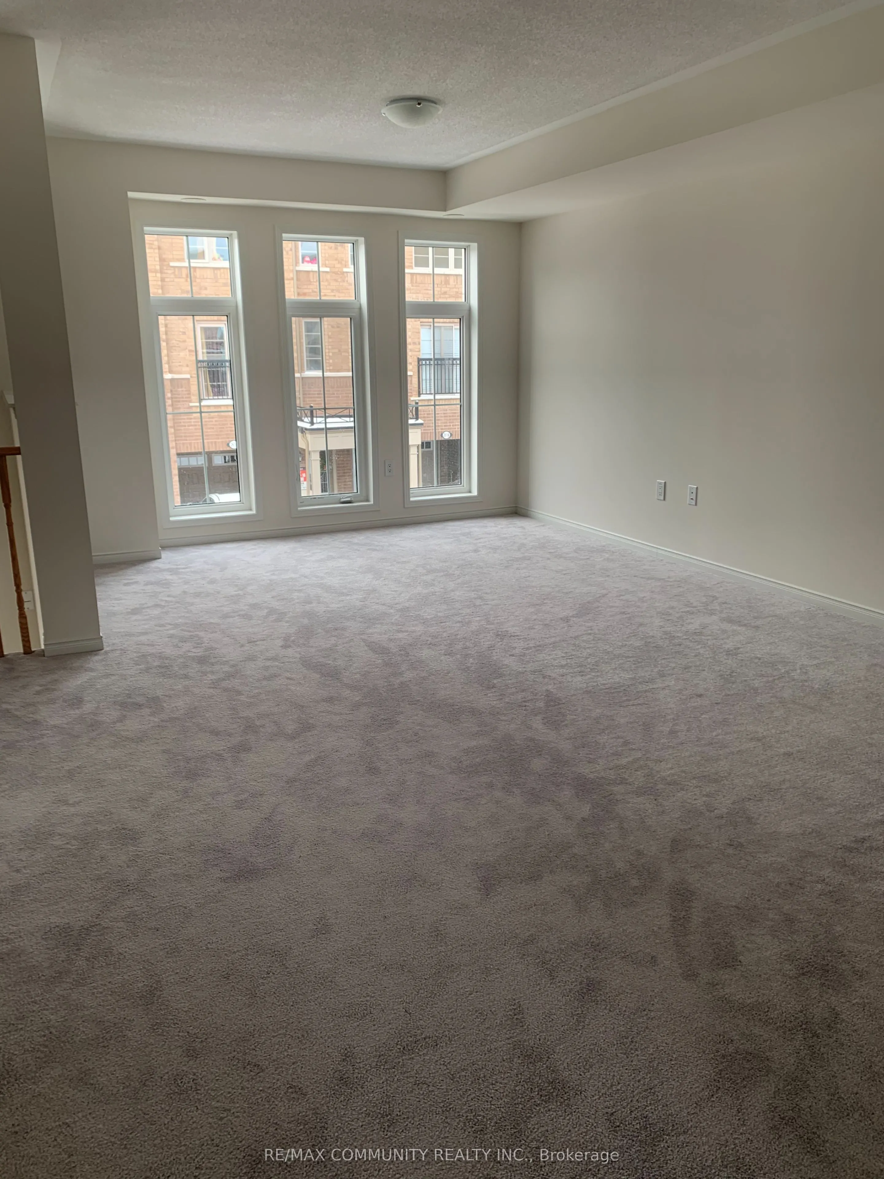 2613 Deputy Minister Path Avenue #7