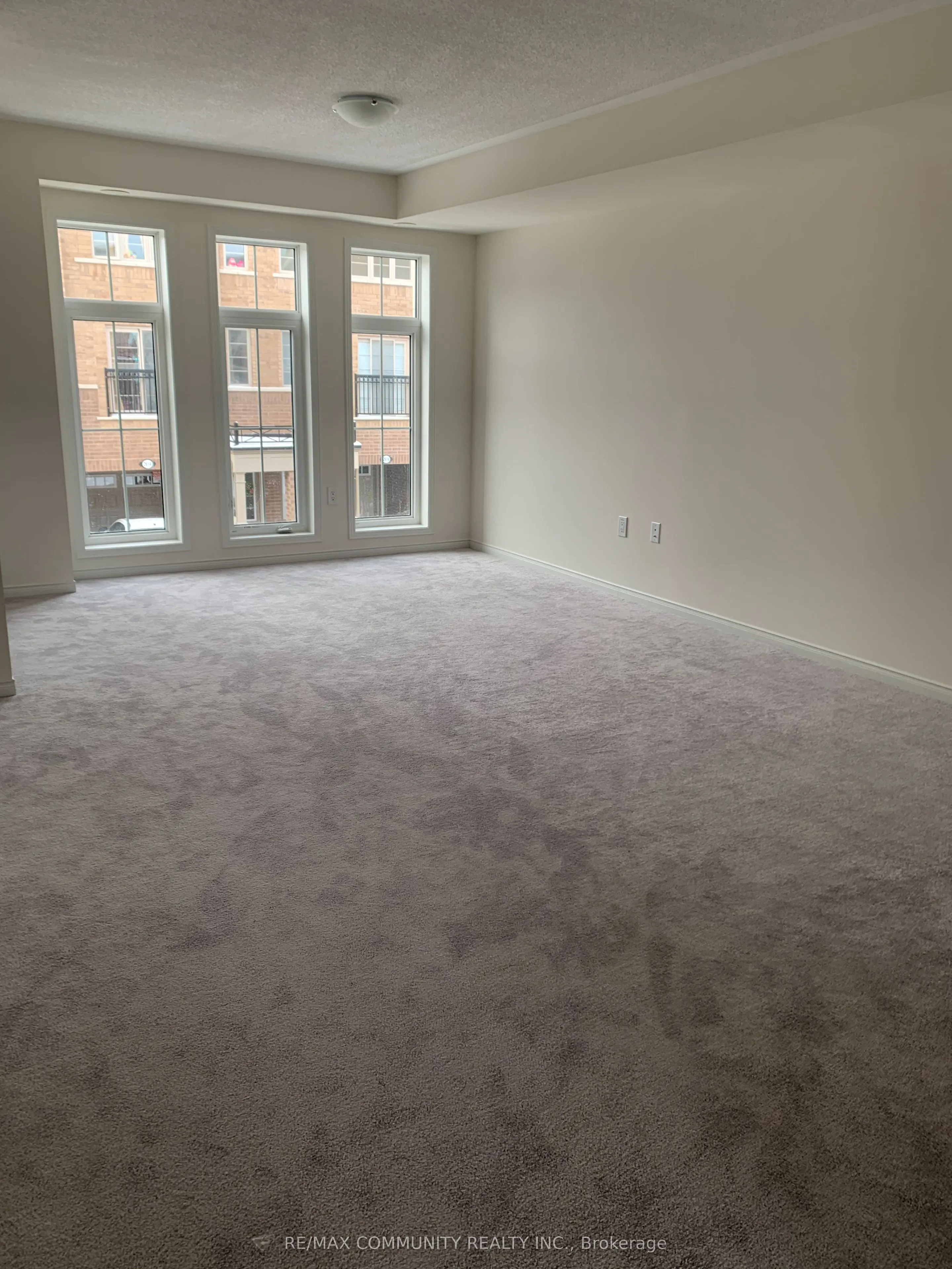 2613 Deputy Minister Path Avenue #7
