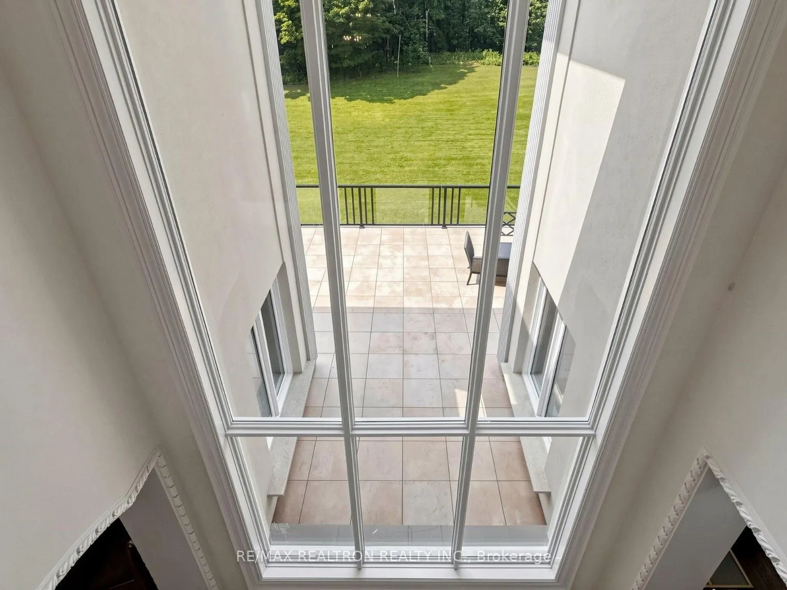 10 Bunting Court