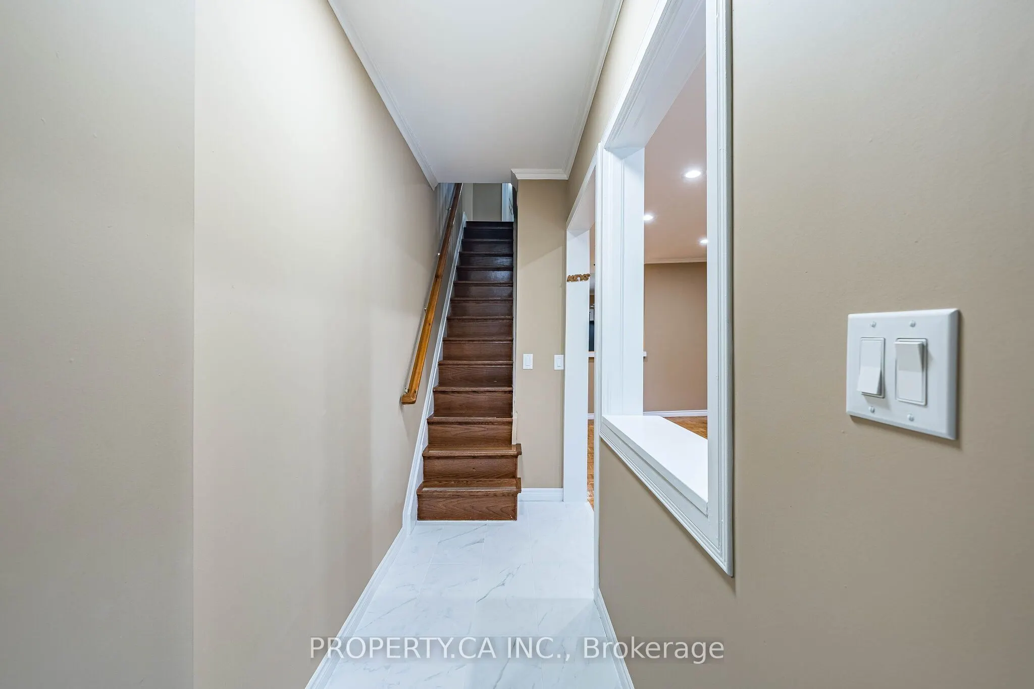 32 Frankdale Avenue