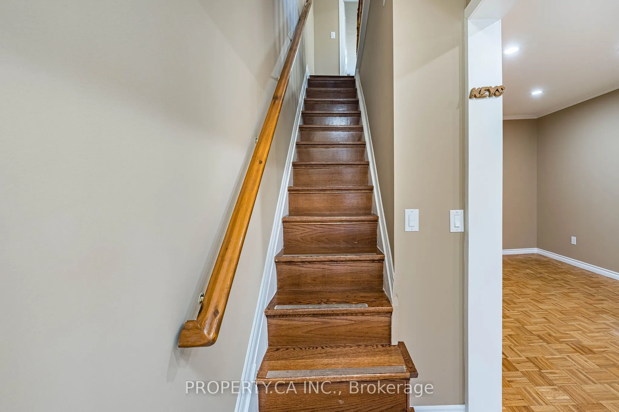 32 Frankdale Avenue