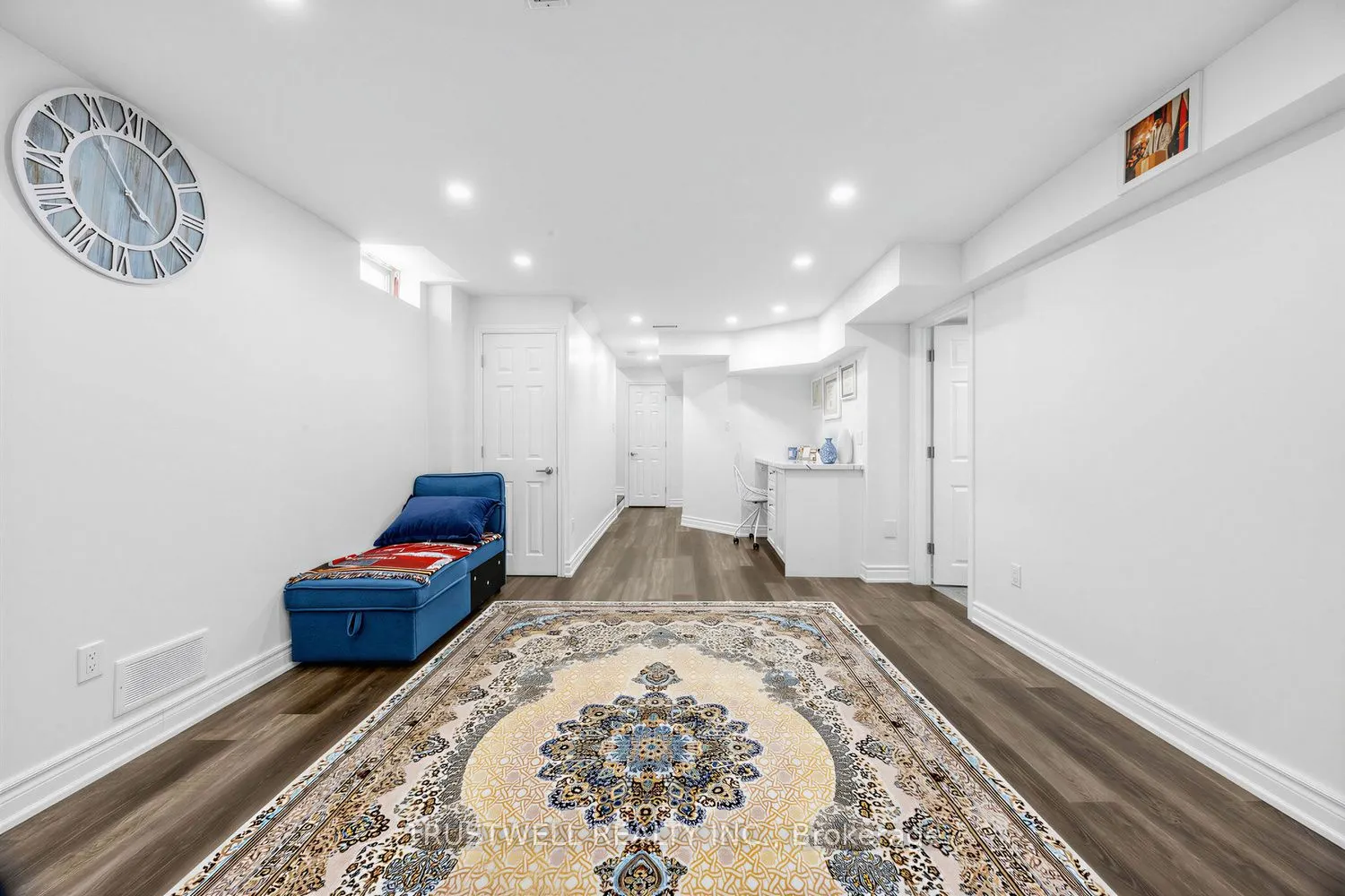3 Waldron Court
