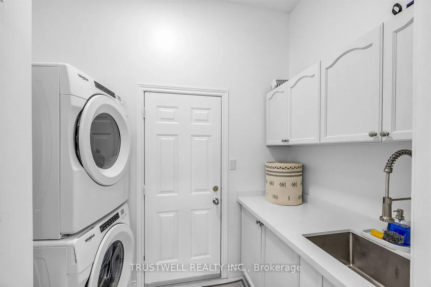 3 Waldron Court