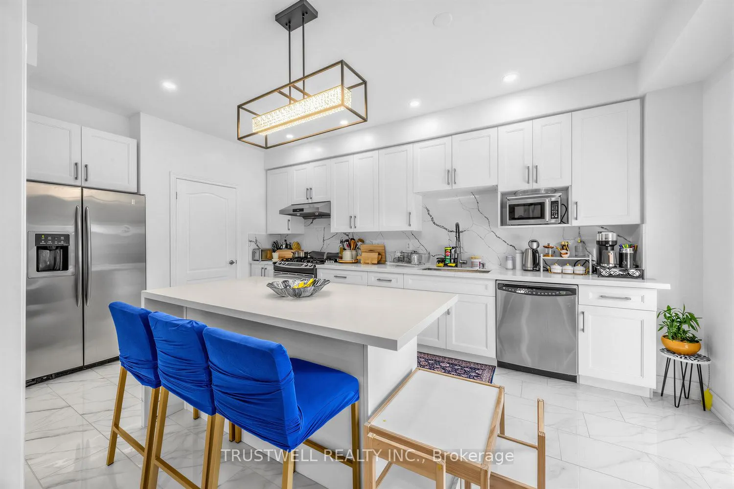 3 Waldron Court
