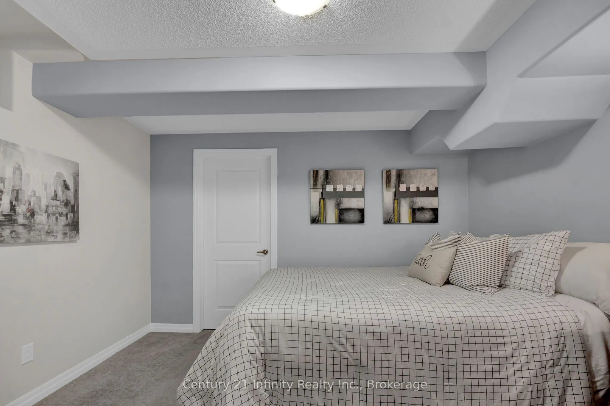 783 Ormond Drive