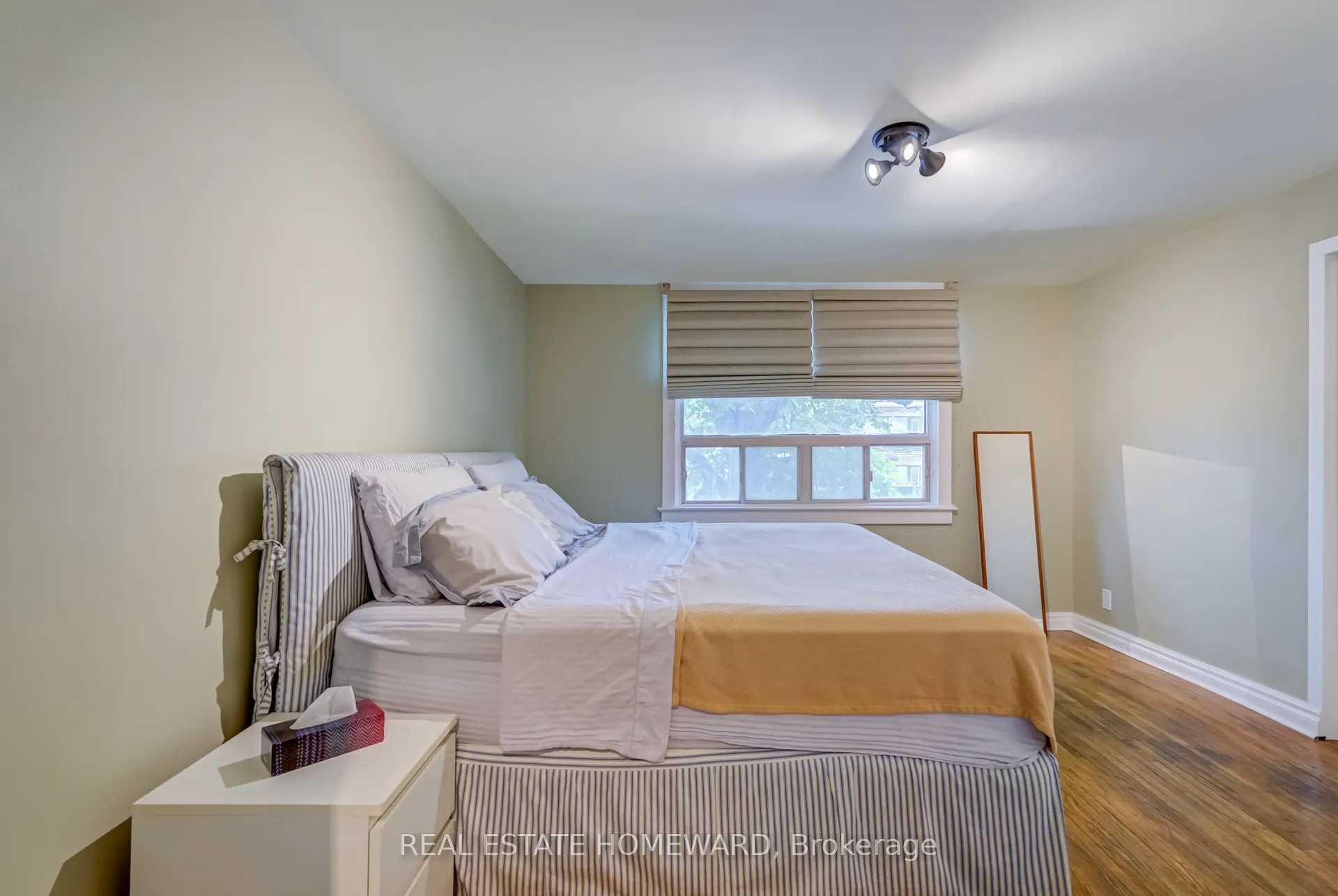 145 Kingston Road