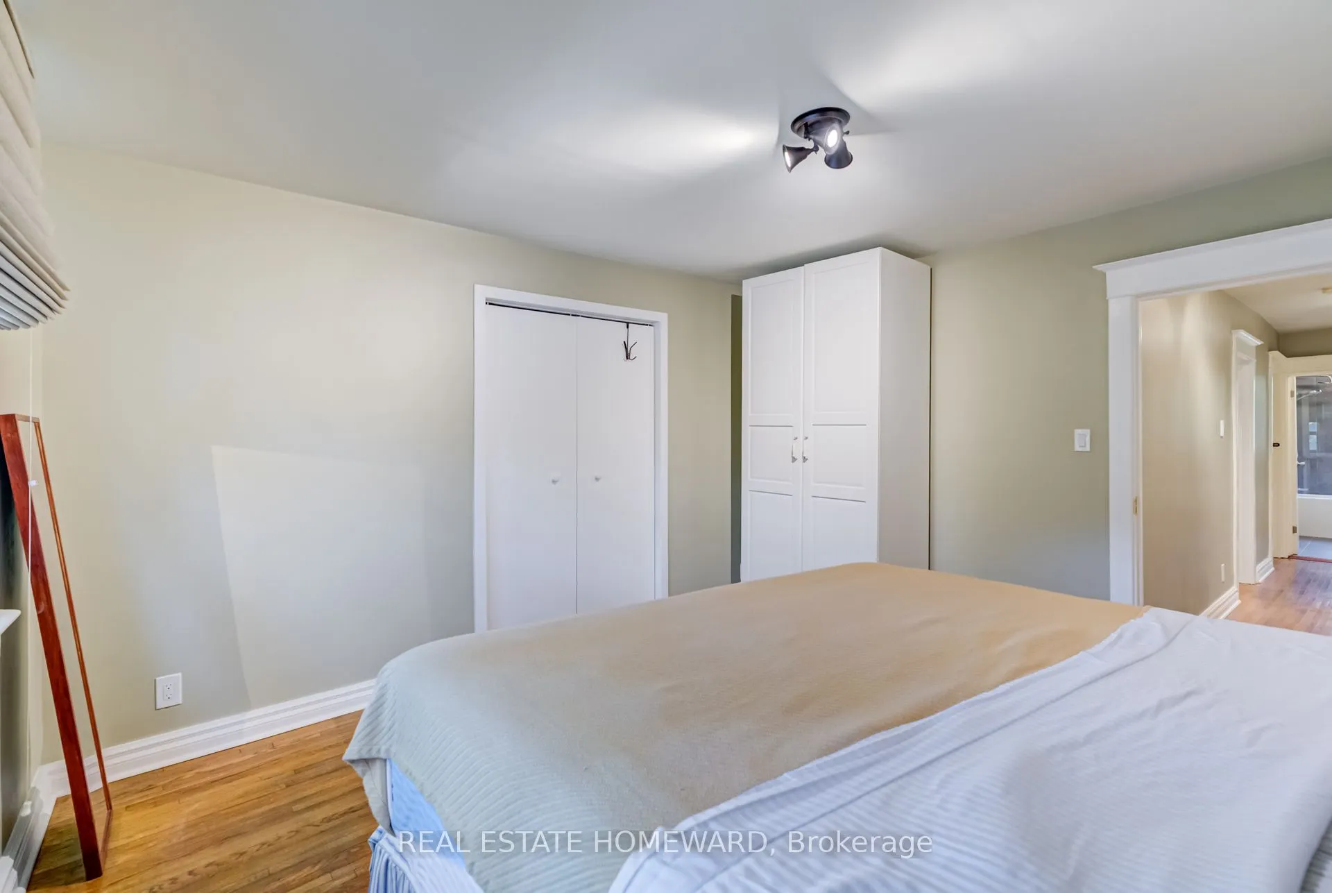 145 Kingston Road