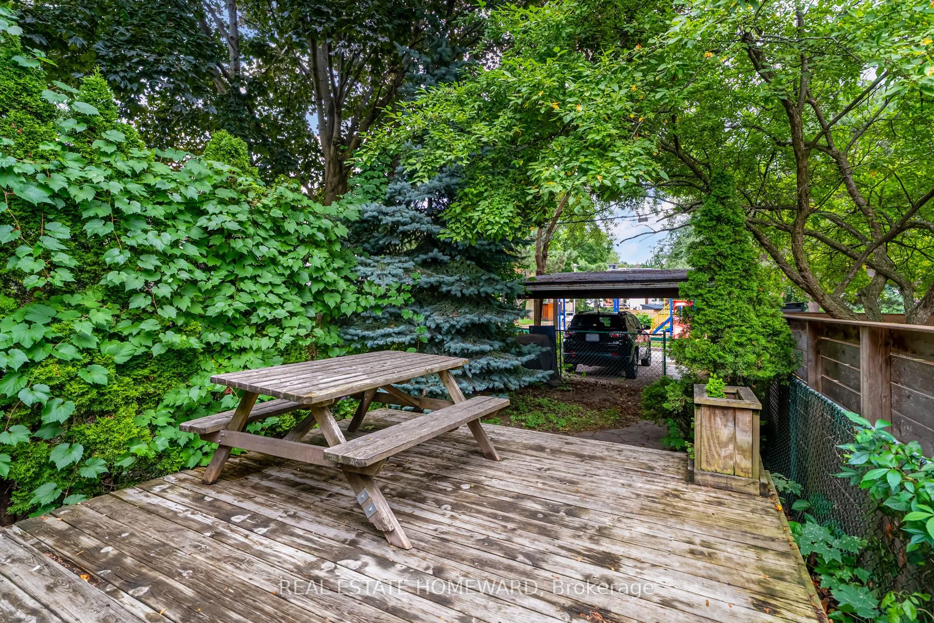 145 Kingston Road