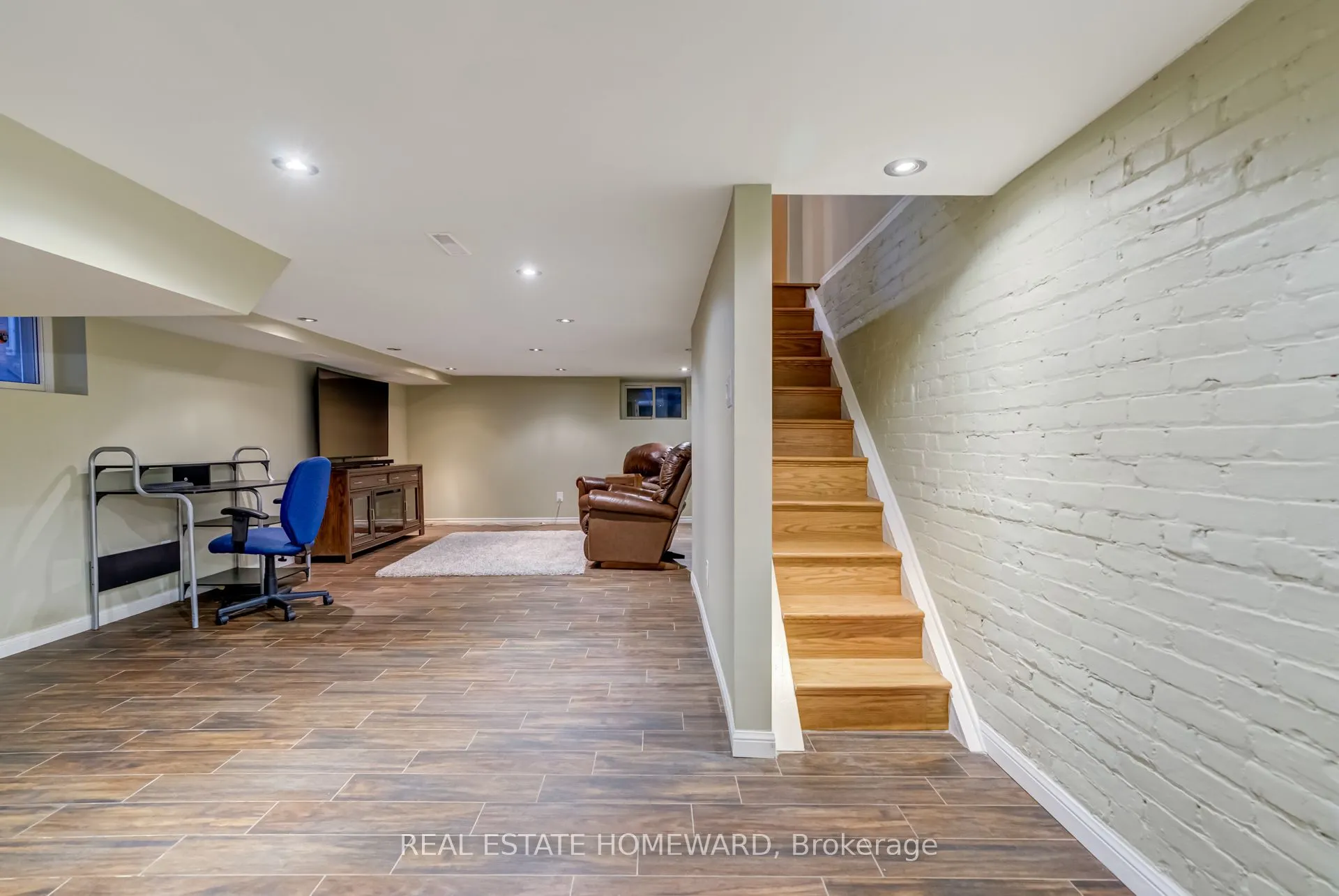 145 Kingston Road