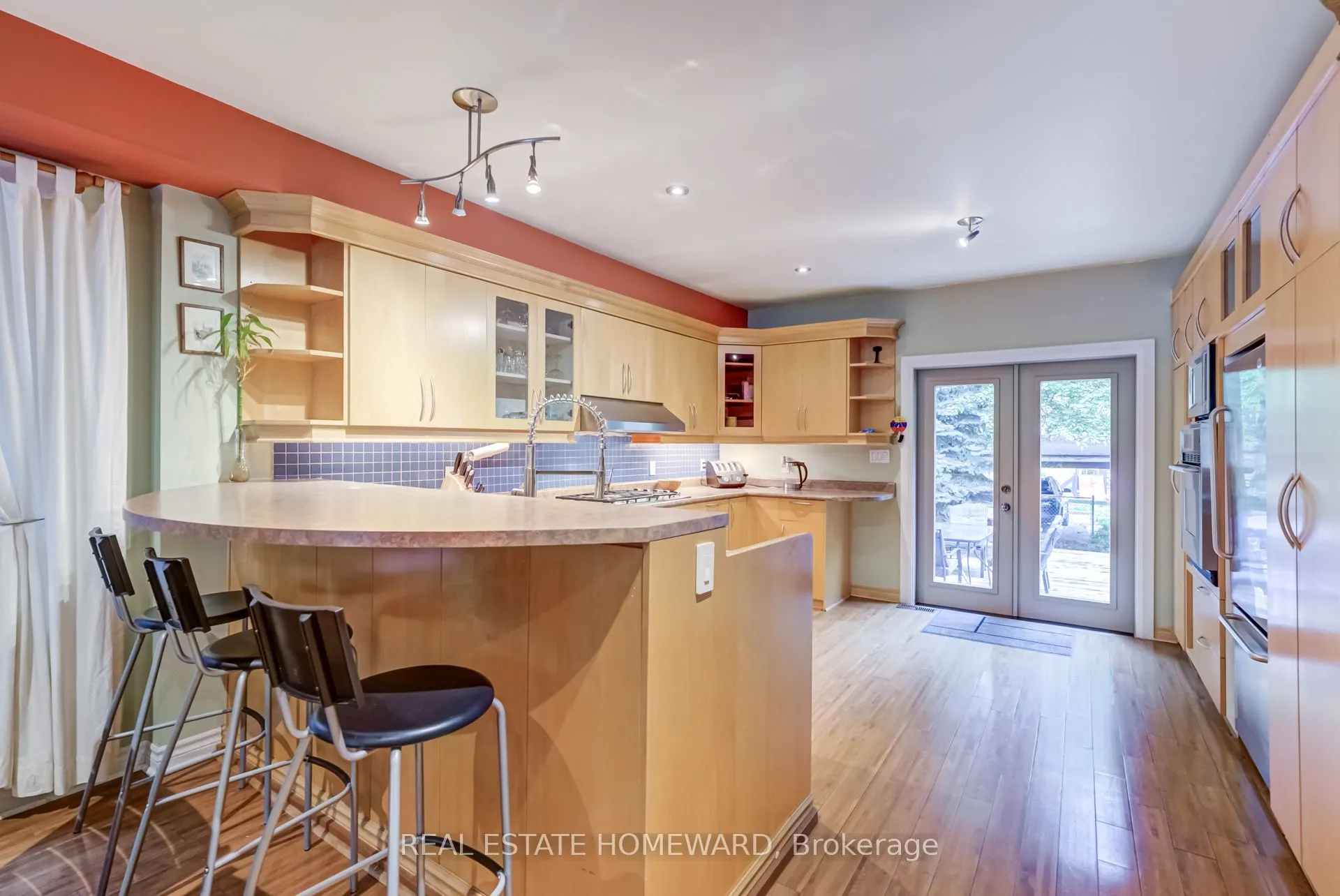 145 Kingston Road