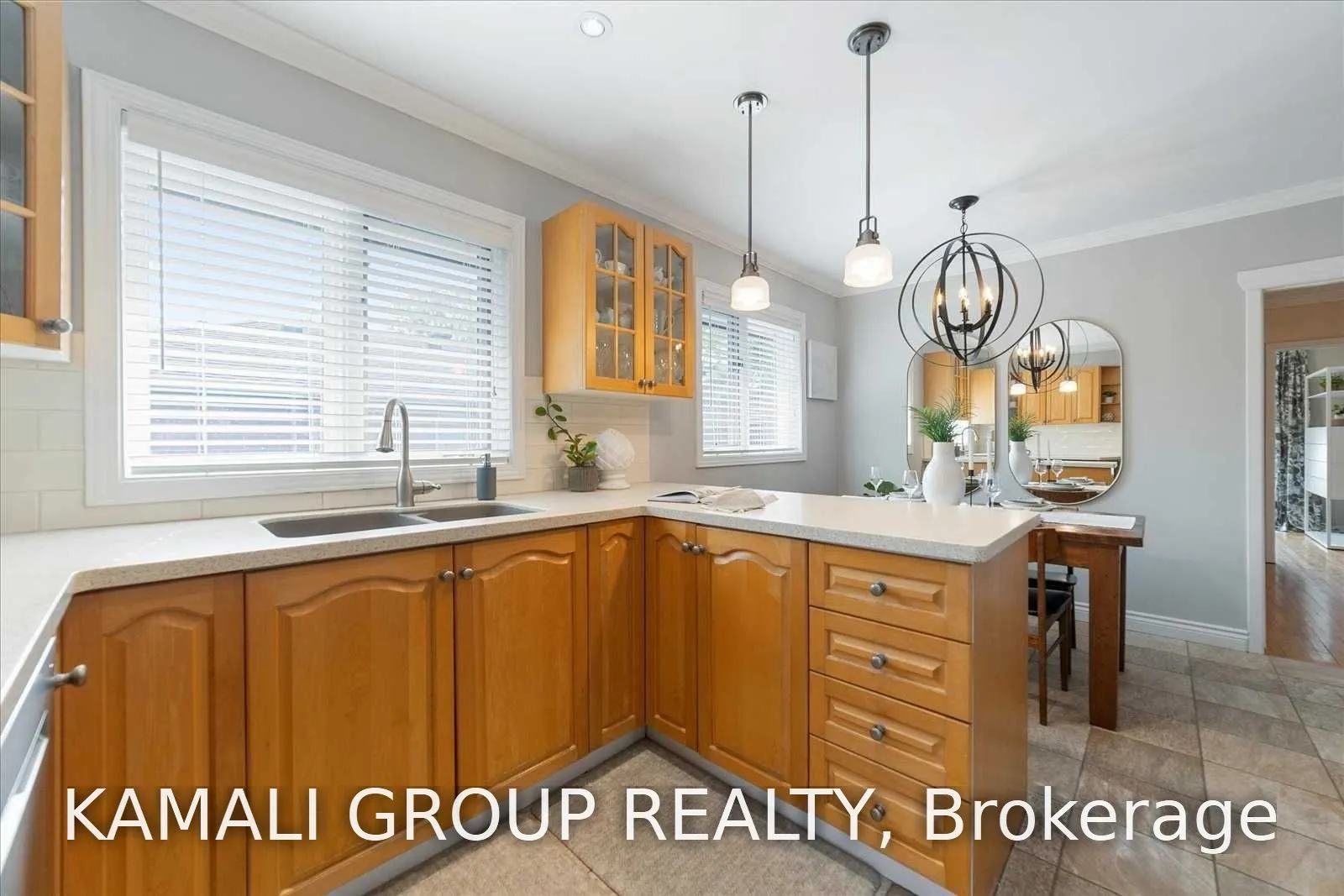 714 Gilbert Street W #MAIN