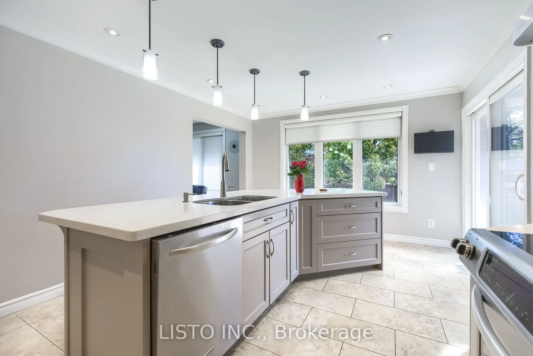 681 Whistler Drive