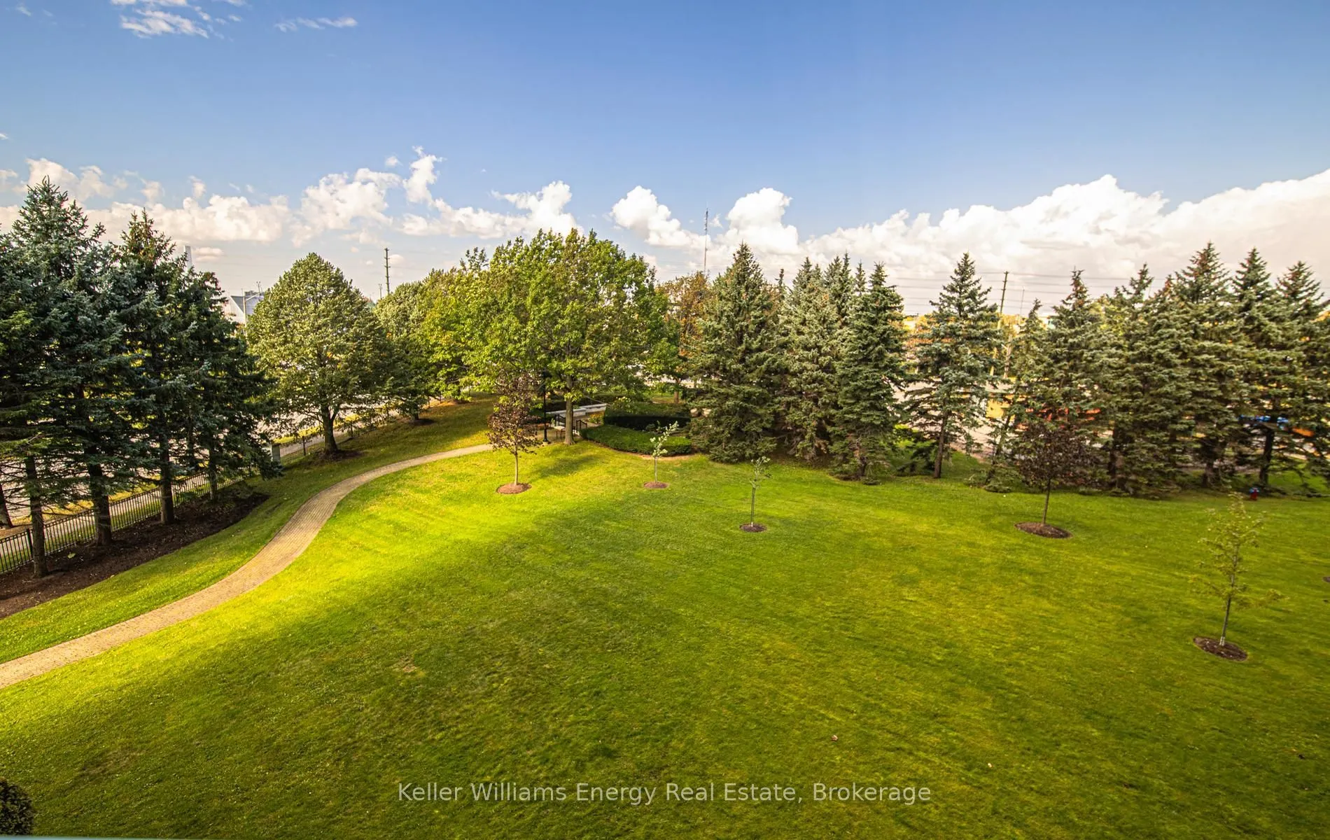 360 Watson Street W #308