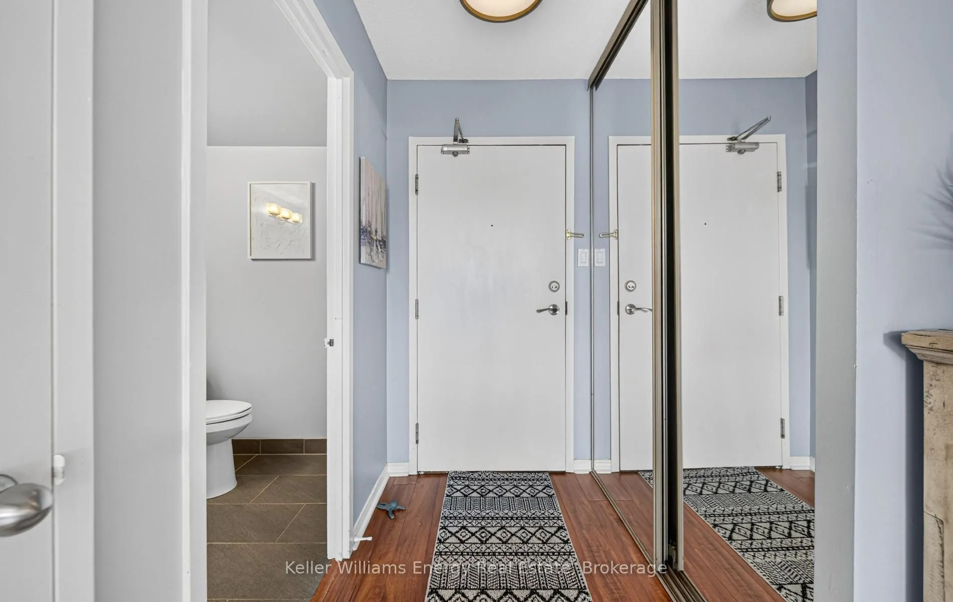 360 Watson Street W #308