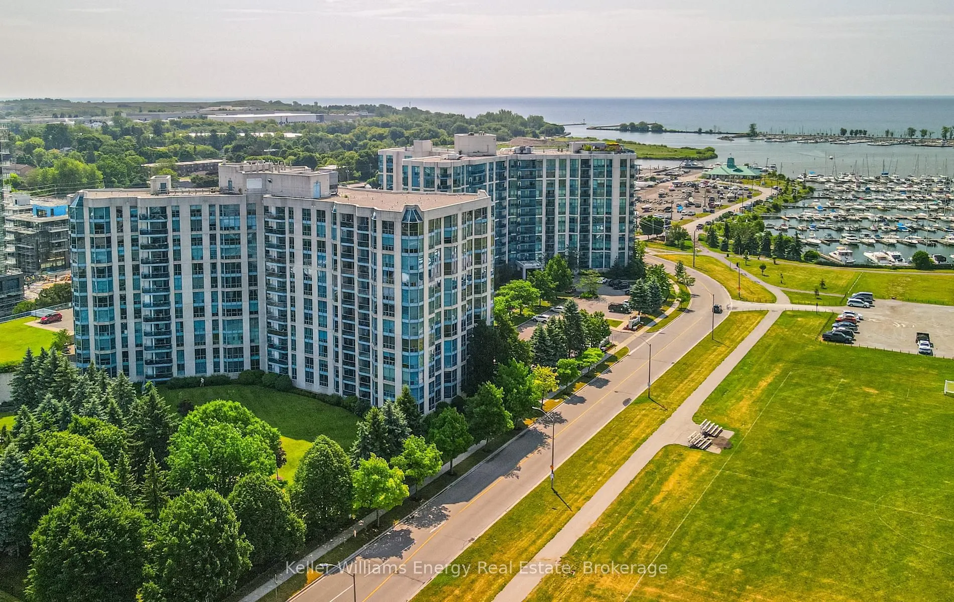 360 Watson Street W #308