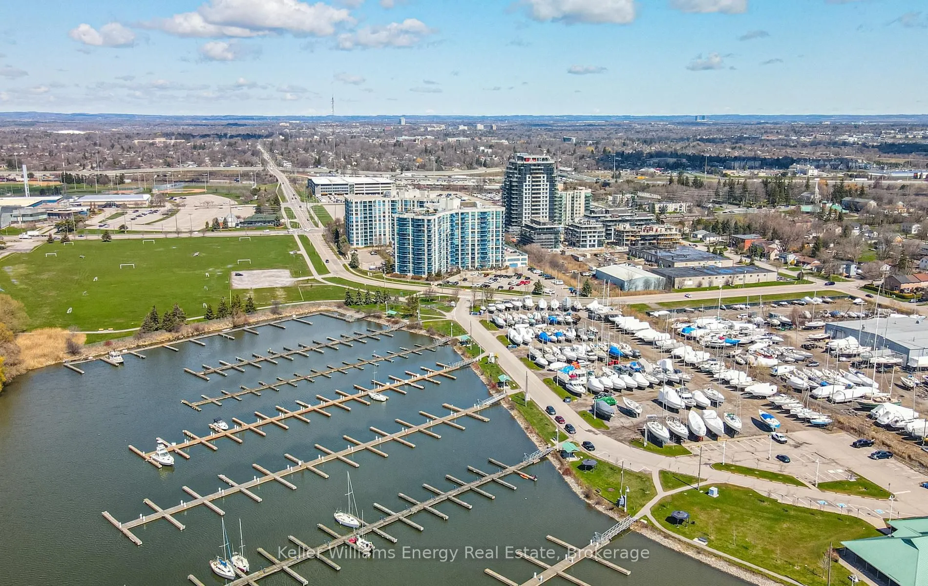 360 Watson Street W #308