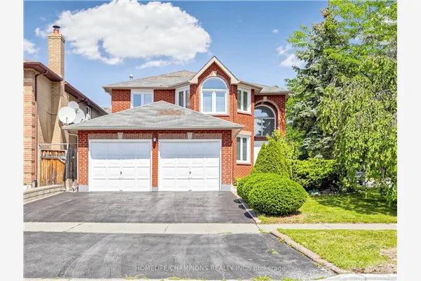 1622 Sandhurst Crescent