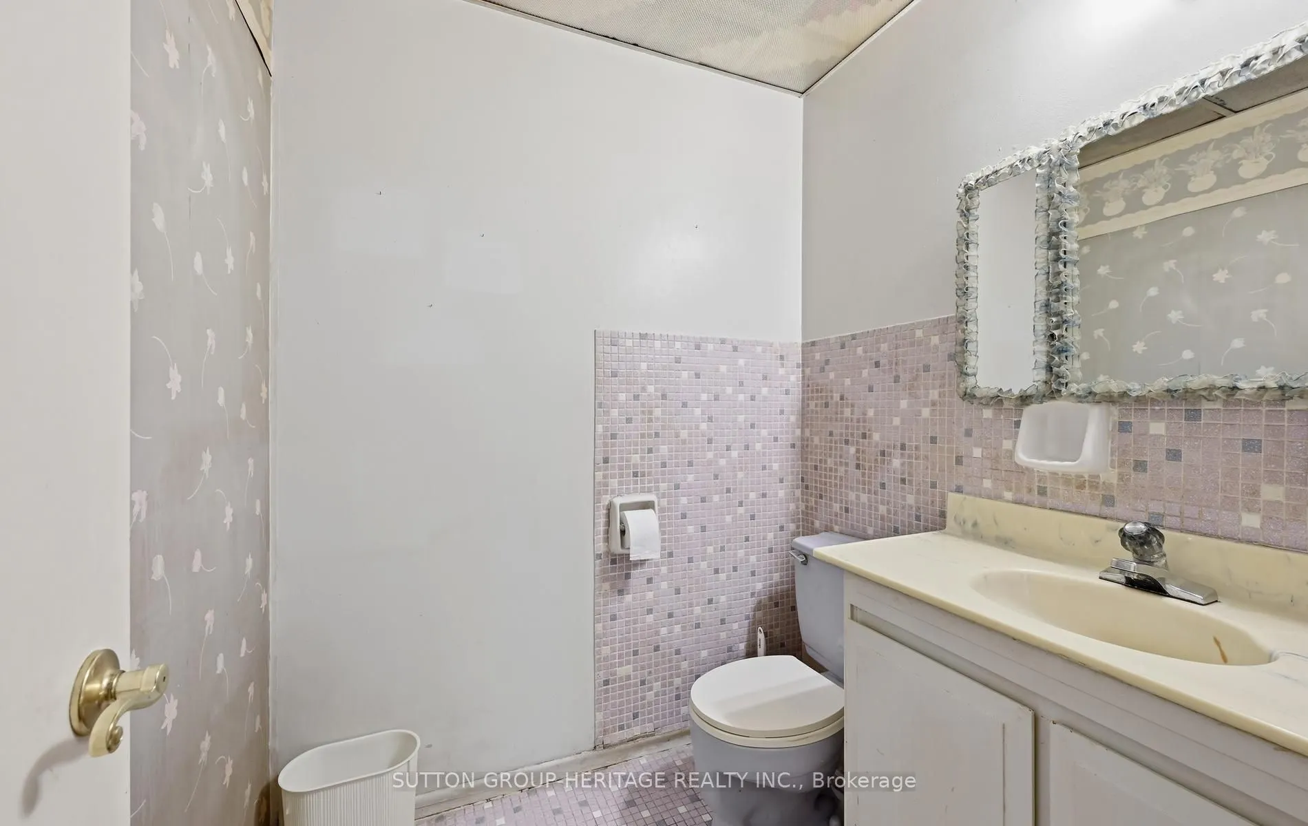 131 Darlingside Drive