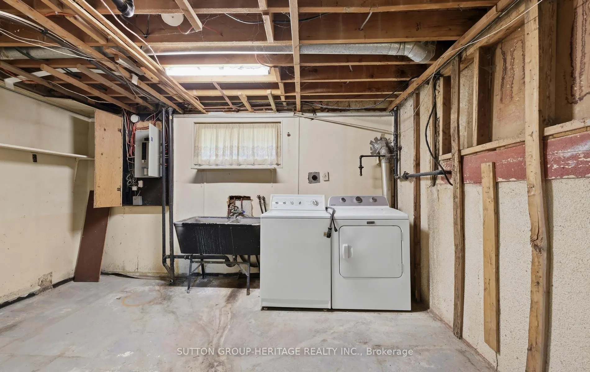 131 Darlingside Drive