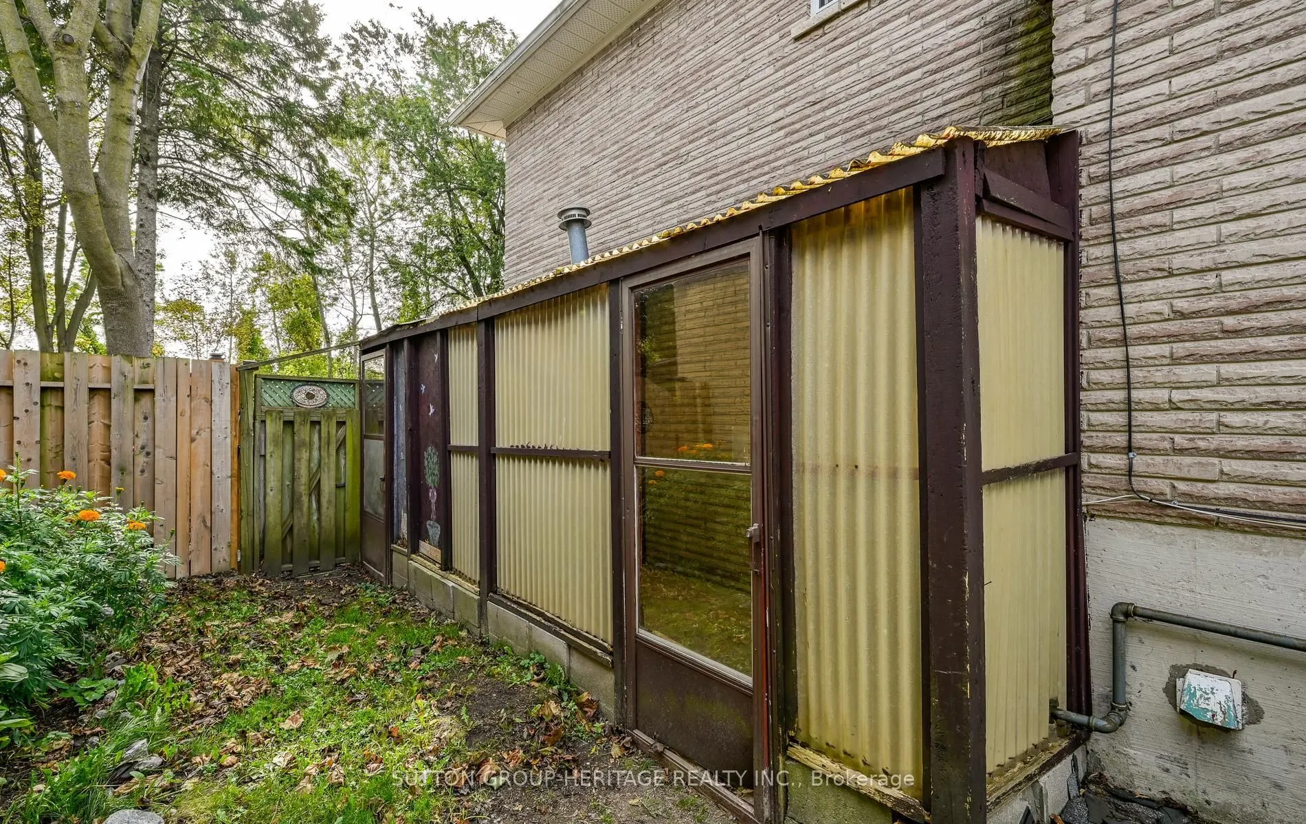 131 Darlingside Drive