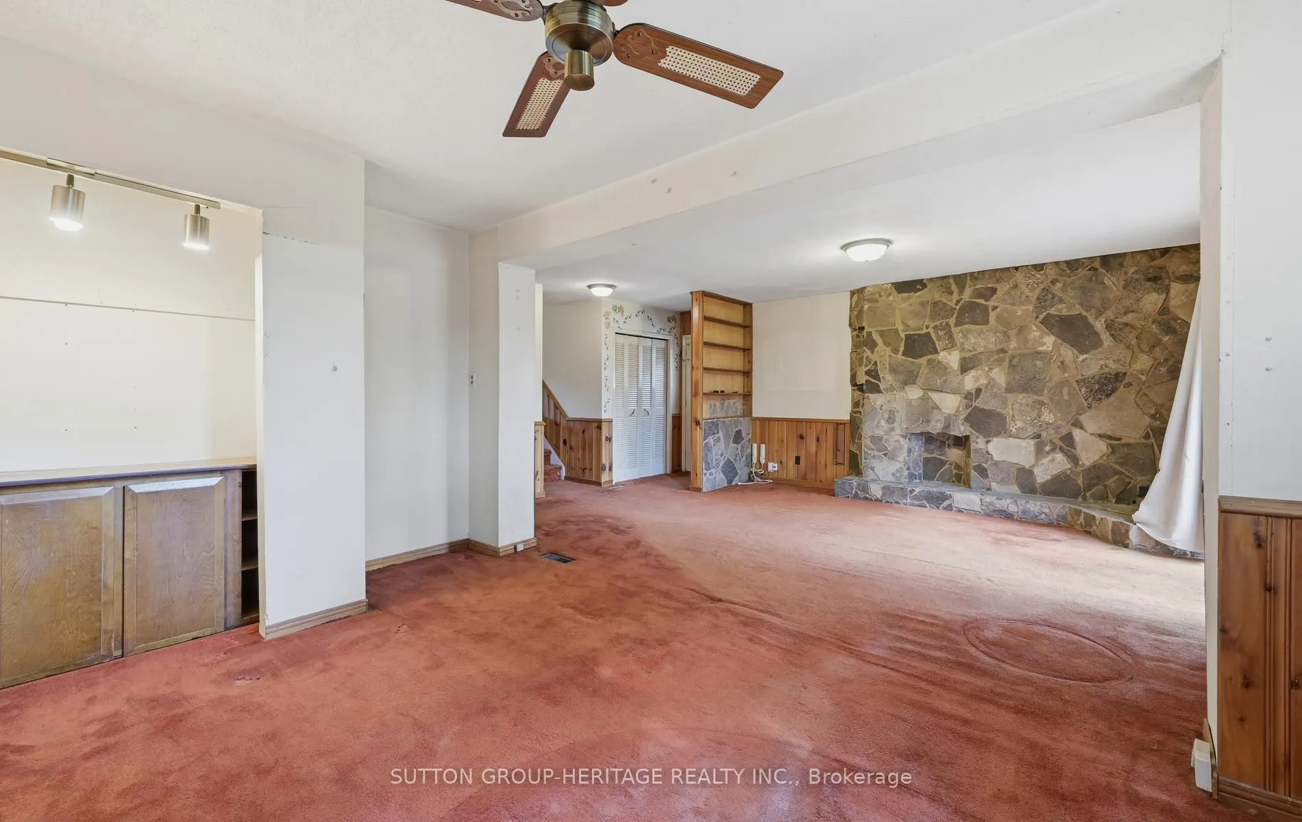 131 Darlingside Drive