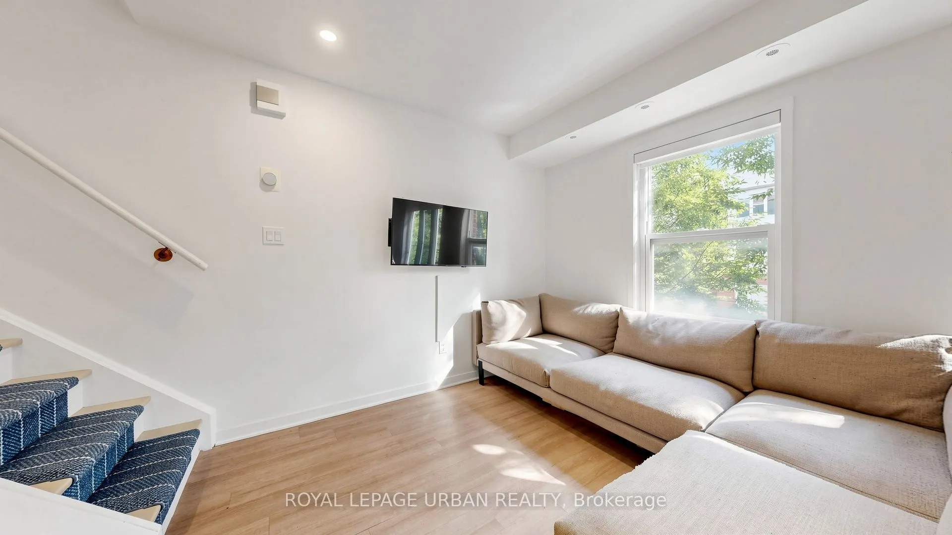 76 Munro Street #2