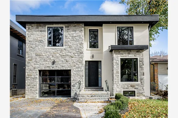 19 DONALDA Crescent
