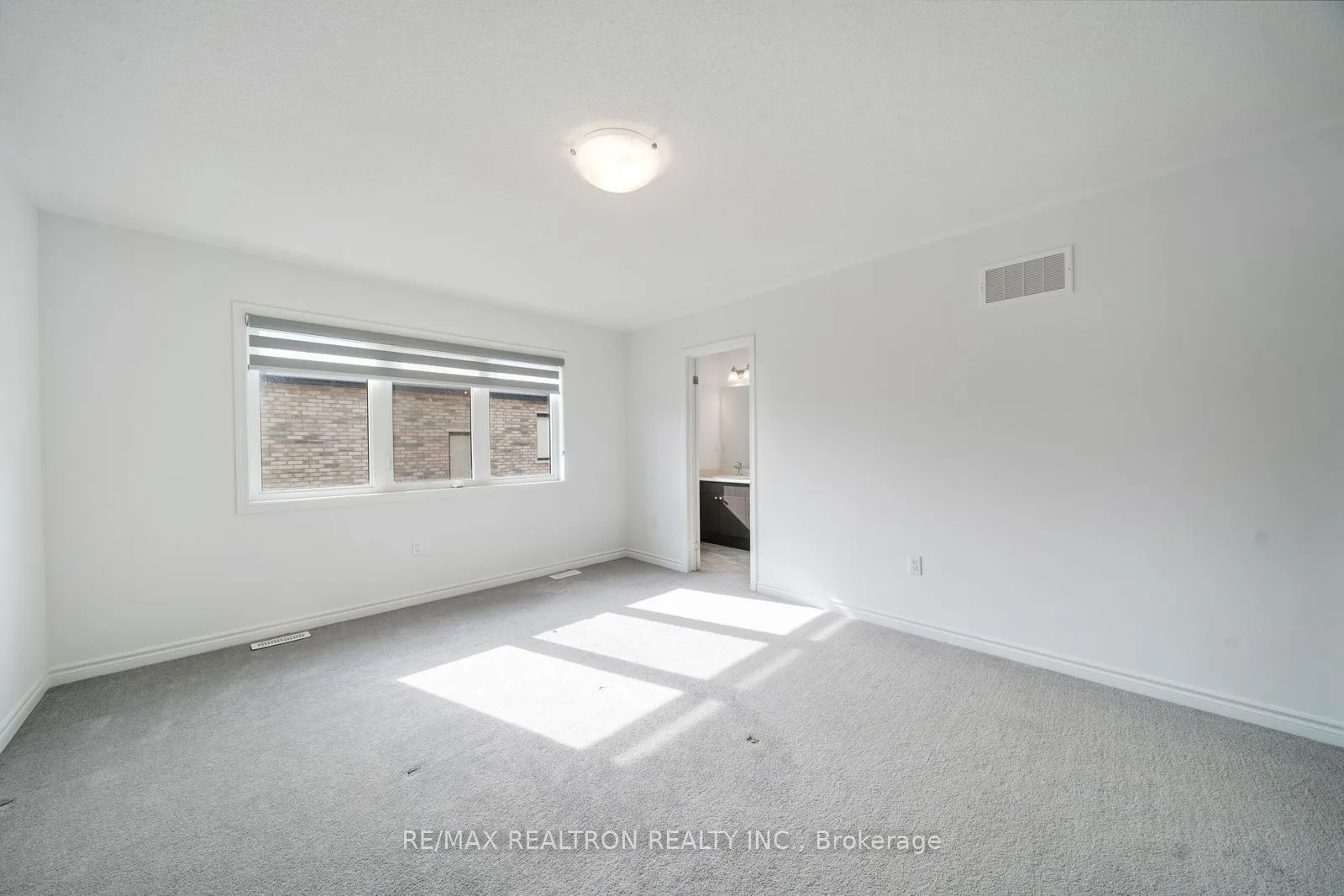 1570 Scarlett Trail