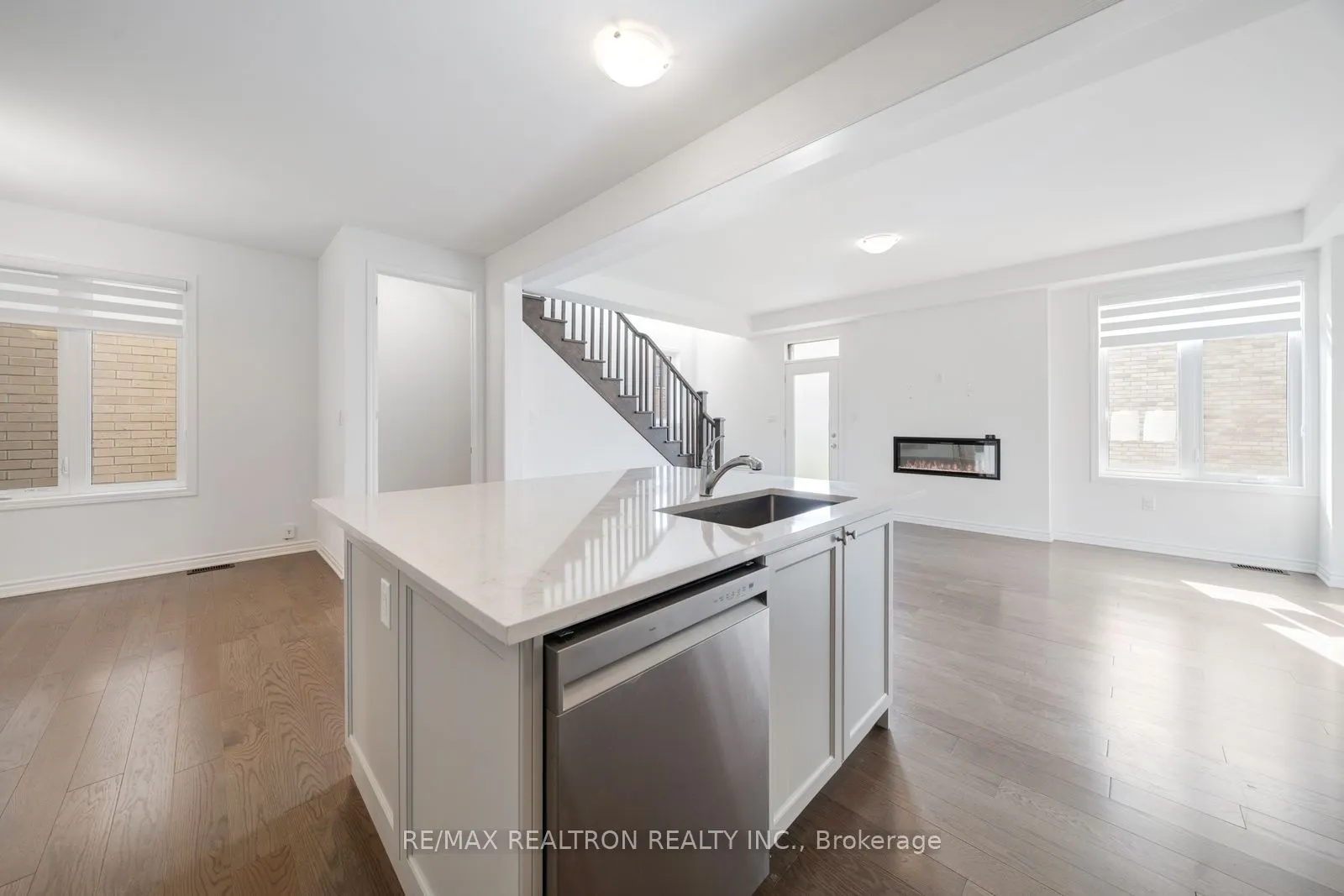 1570 Scarlett Trail