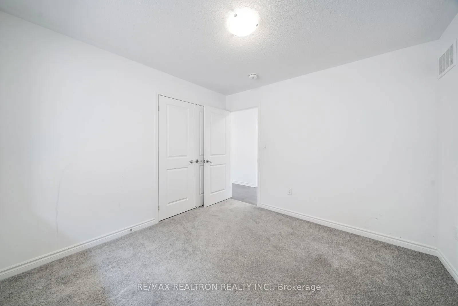 1570 Scarlett Trail