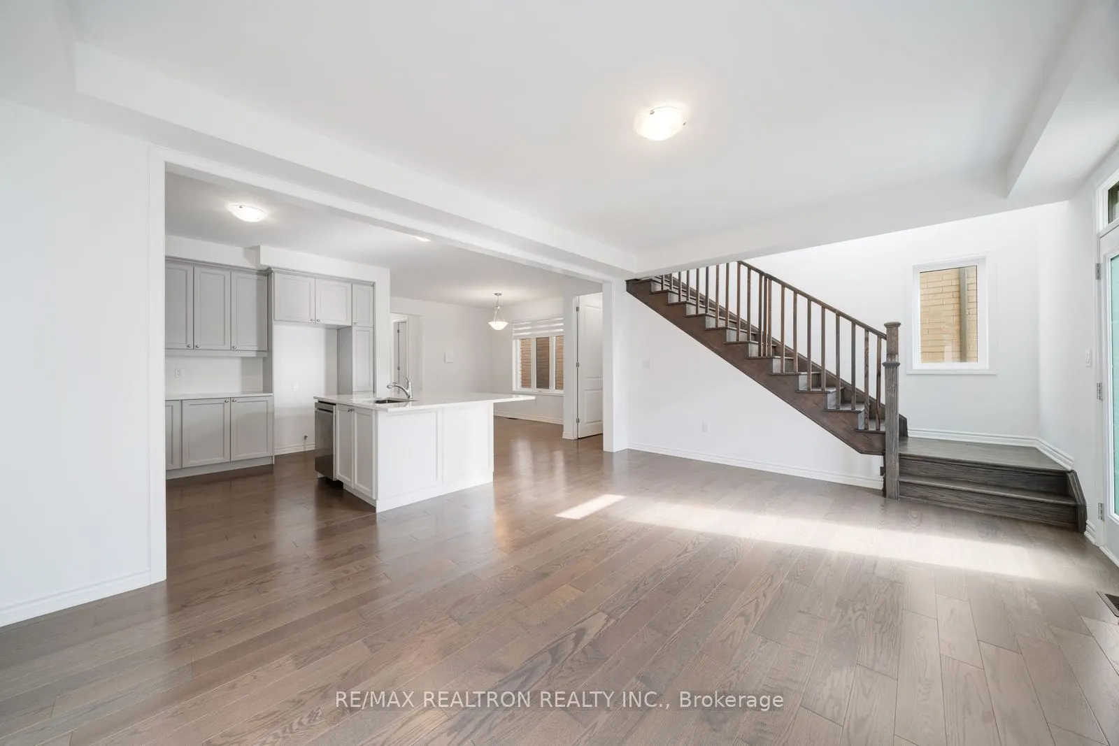 1570 Scarlett Trail