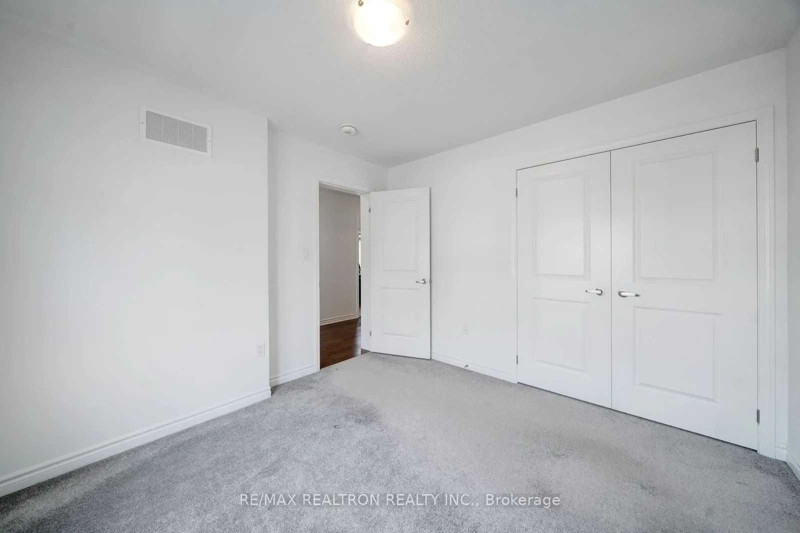 1570 Scarlett Trail