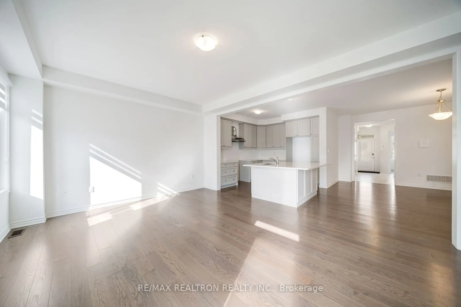1570 Scarlett Trail