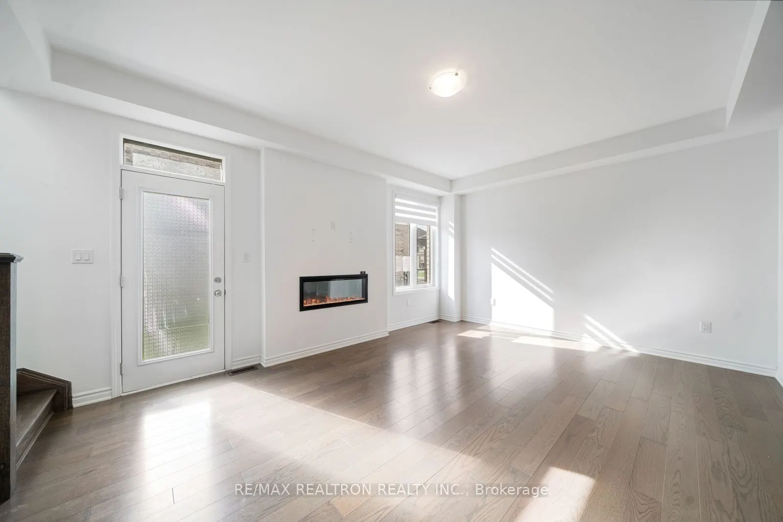 1570 Scarlett Trail