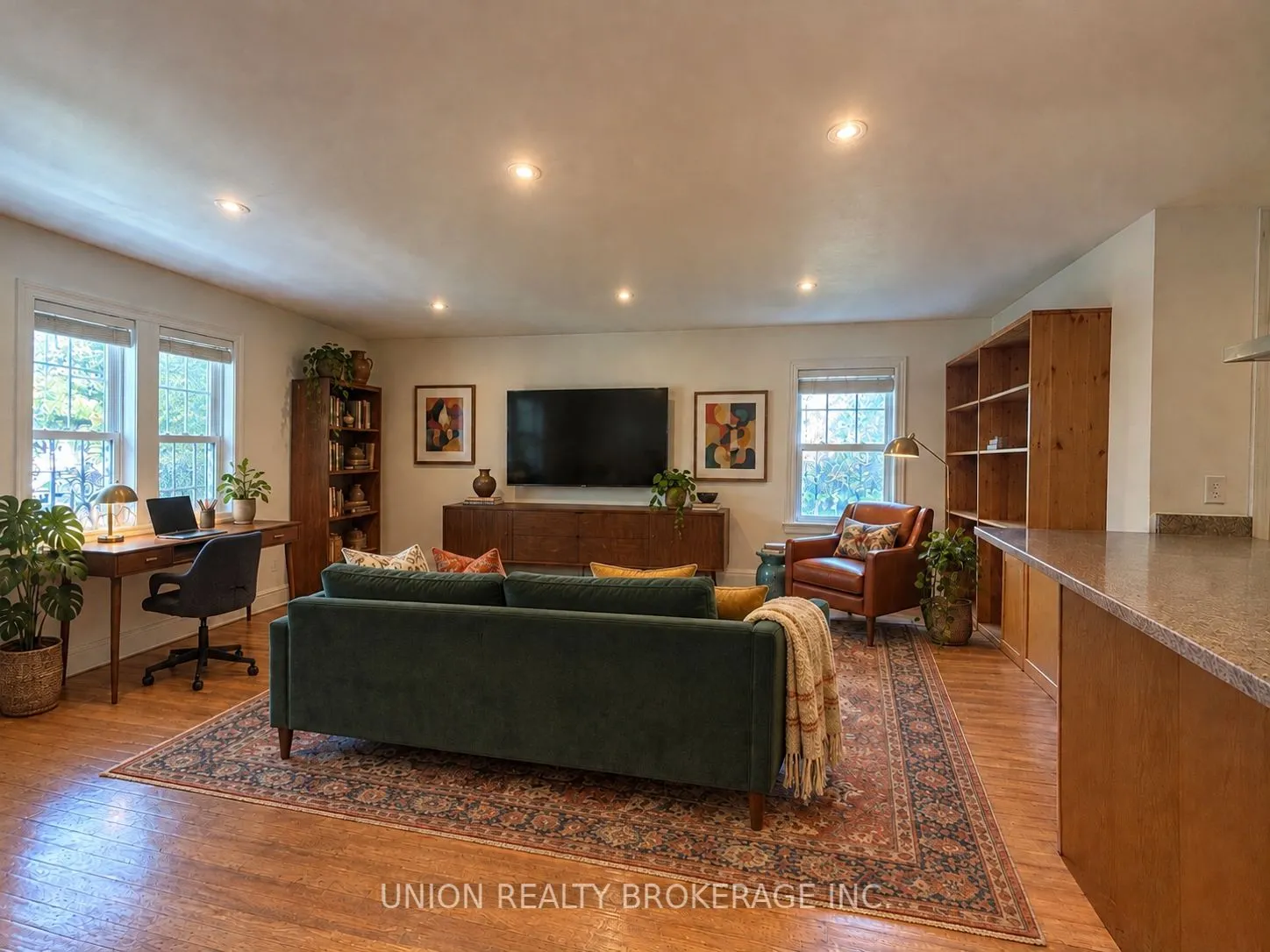 85 Beech Avenue #9