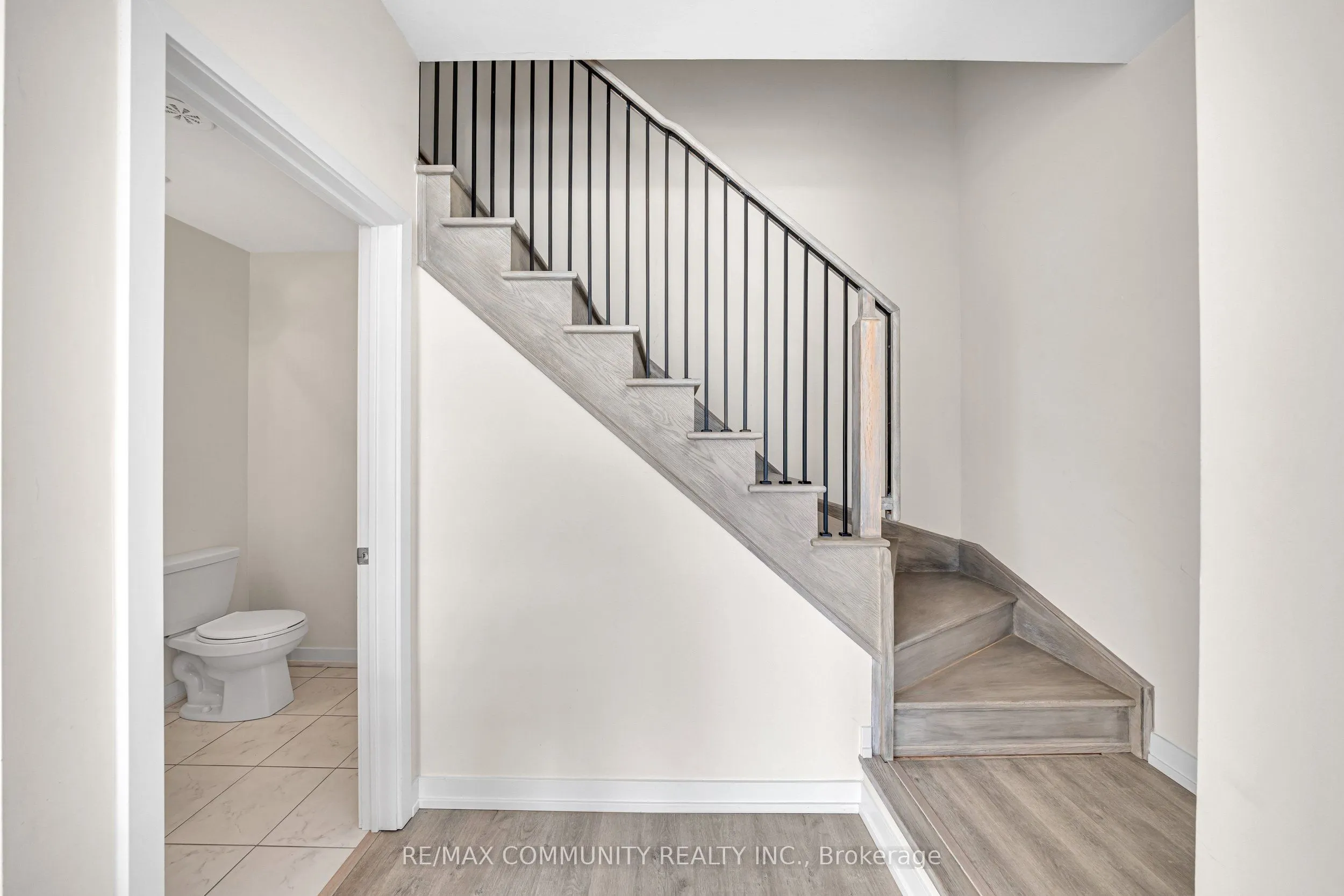 2550 Castlegate Crossing #419