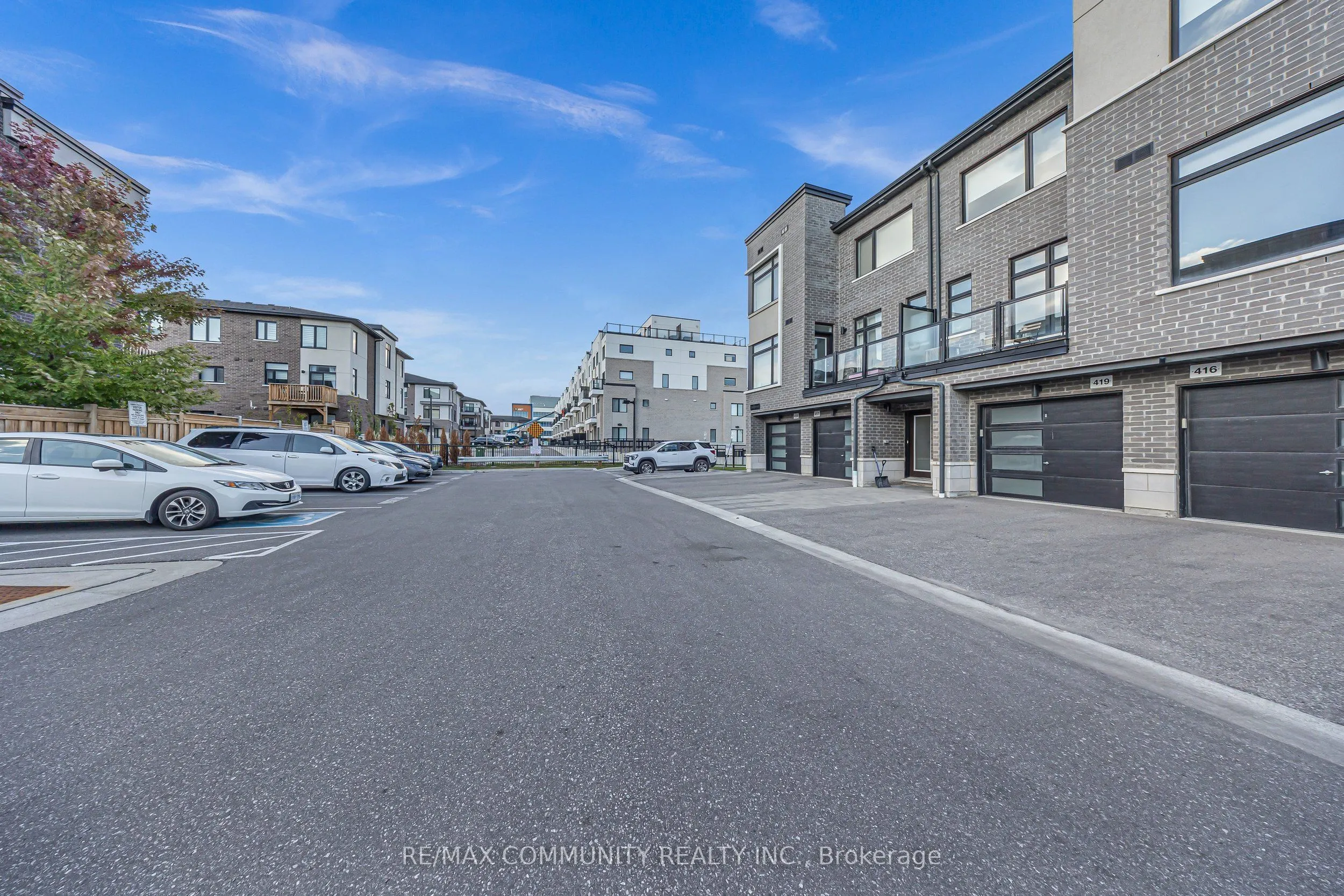 2550 Castlegate Crossing #419