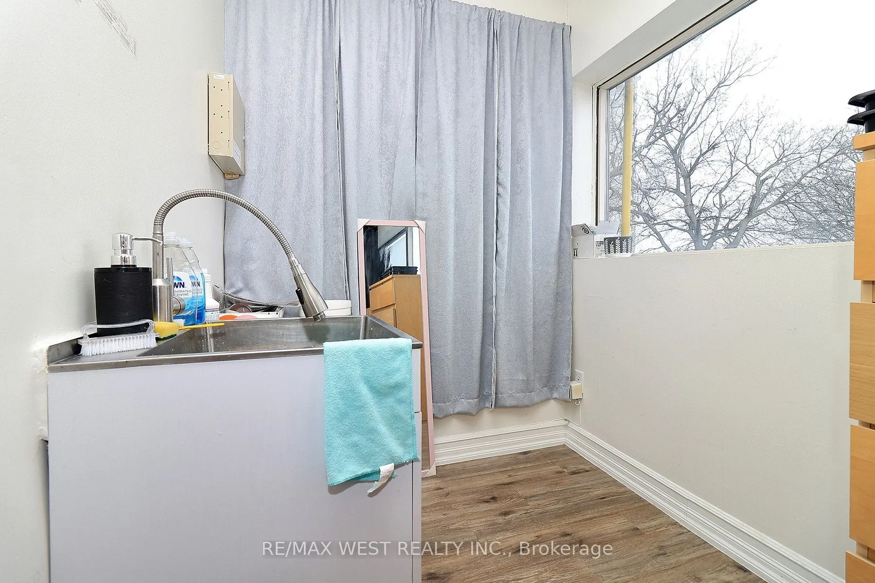 3702 Kingston Road #4-5