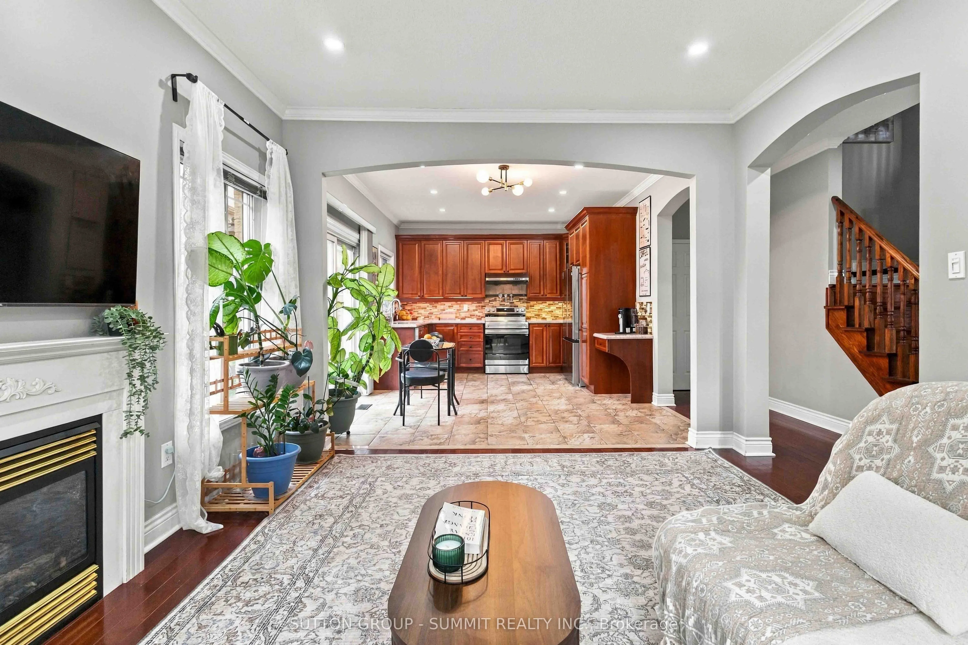 4 Teasdale Street