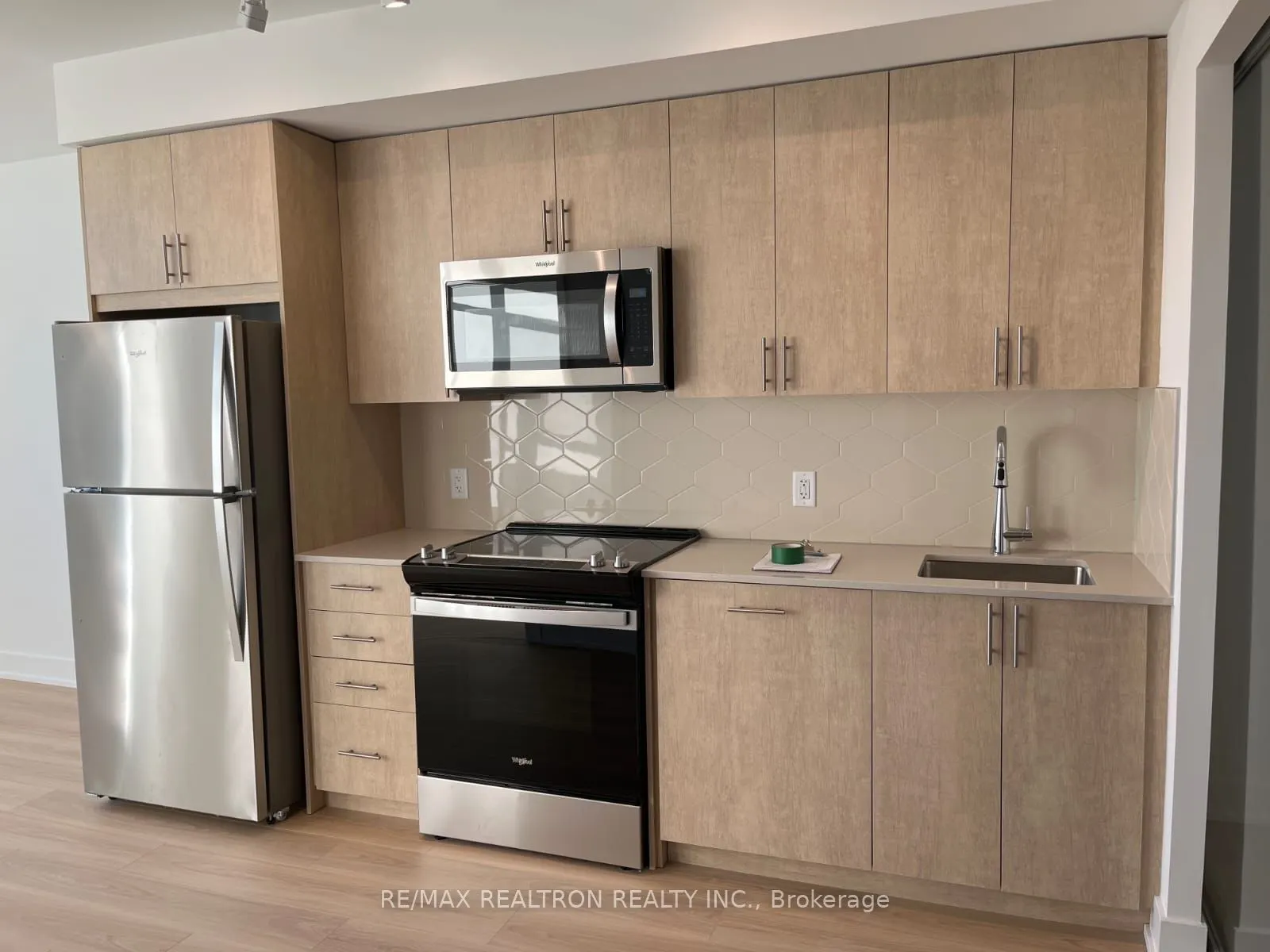 2545 Simcoe Street N #305