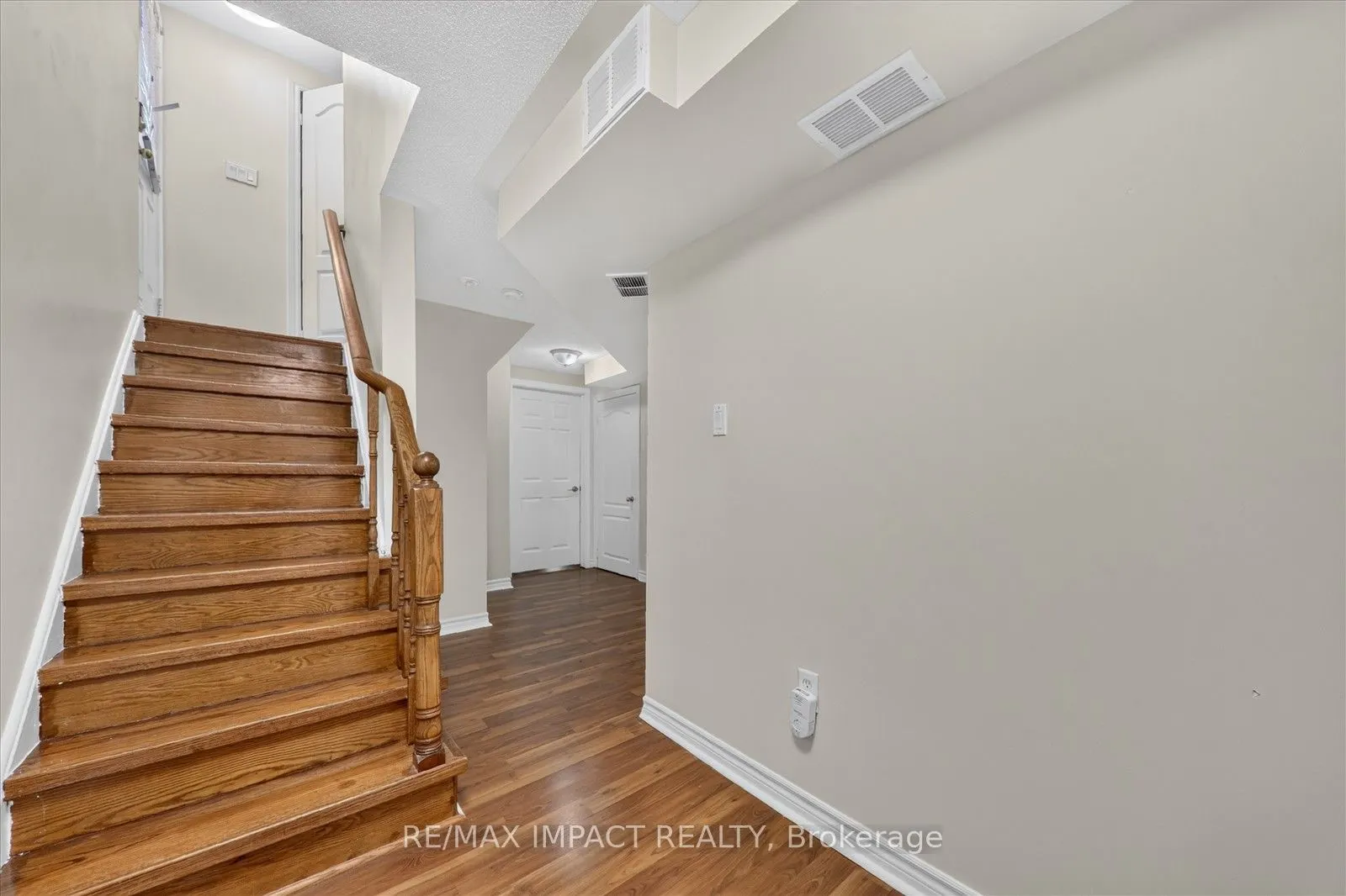 130 Baycliffe Drive #Basement
