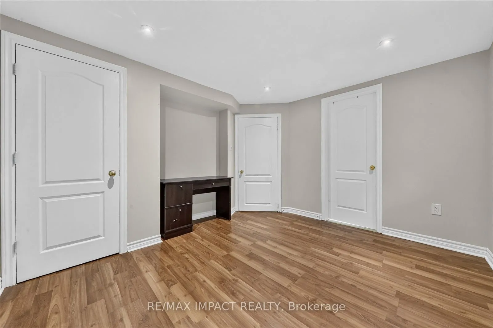 130 Baycliffe Drive #Basement